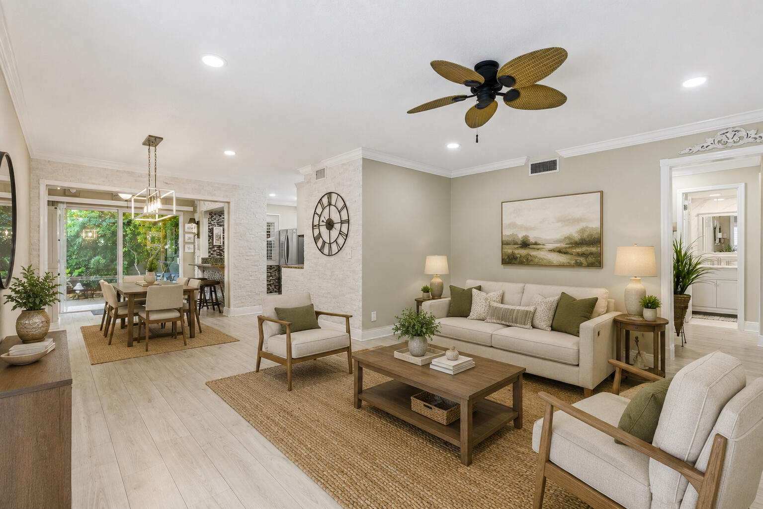 Foto de propiedad en 34 Colonial Club Drive 101, Boynton Beach, FL 33435 Boynton Beach con MLS# 