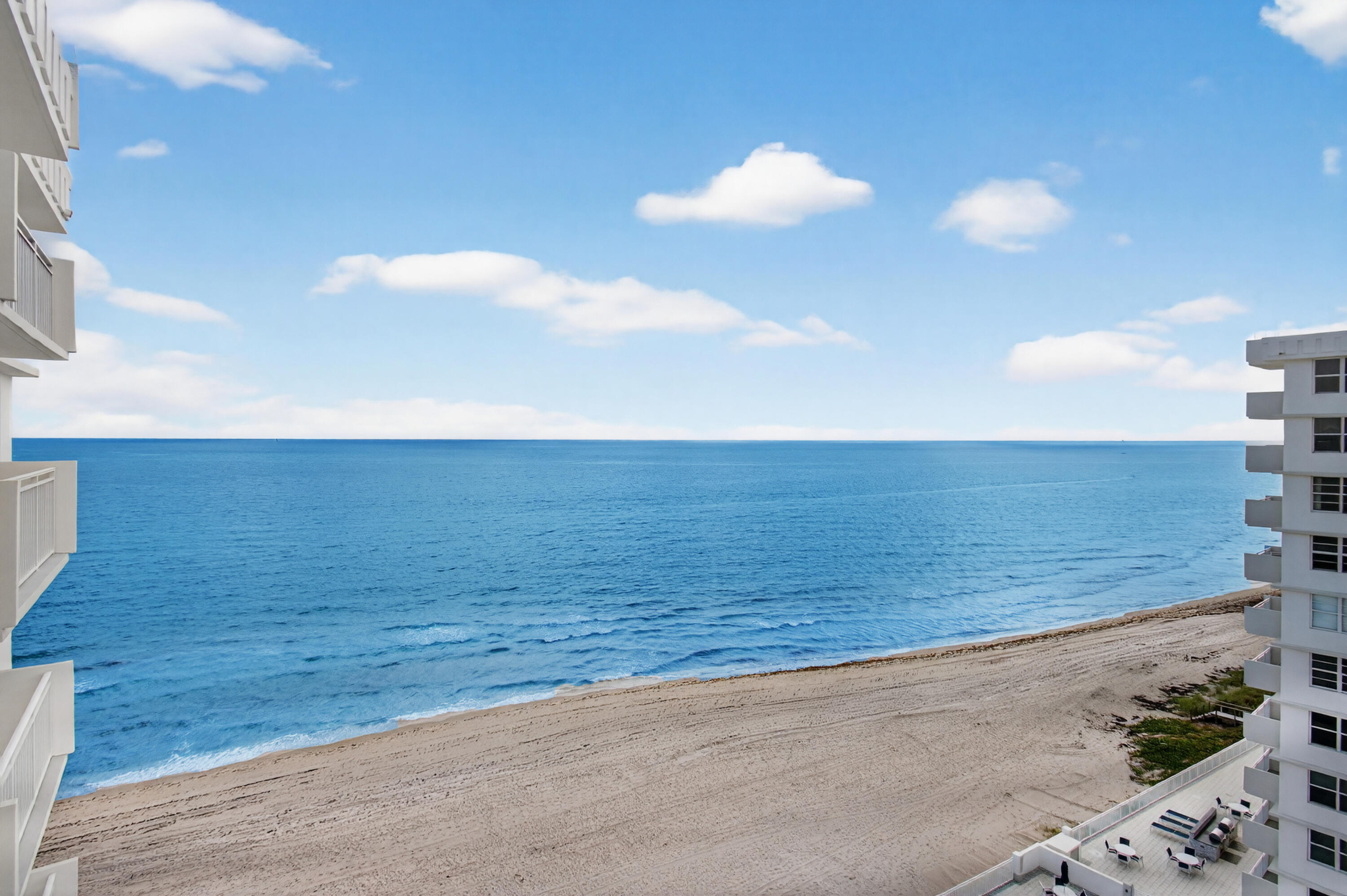 Foto de propiedad en 4505 S Ocean Boulevard 905, Highland Beach, FL 33487 Highland Beach con MLS# 