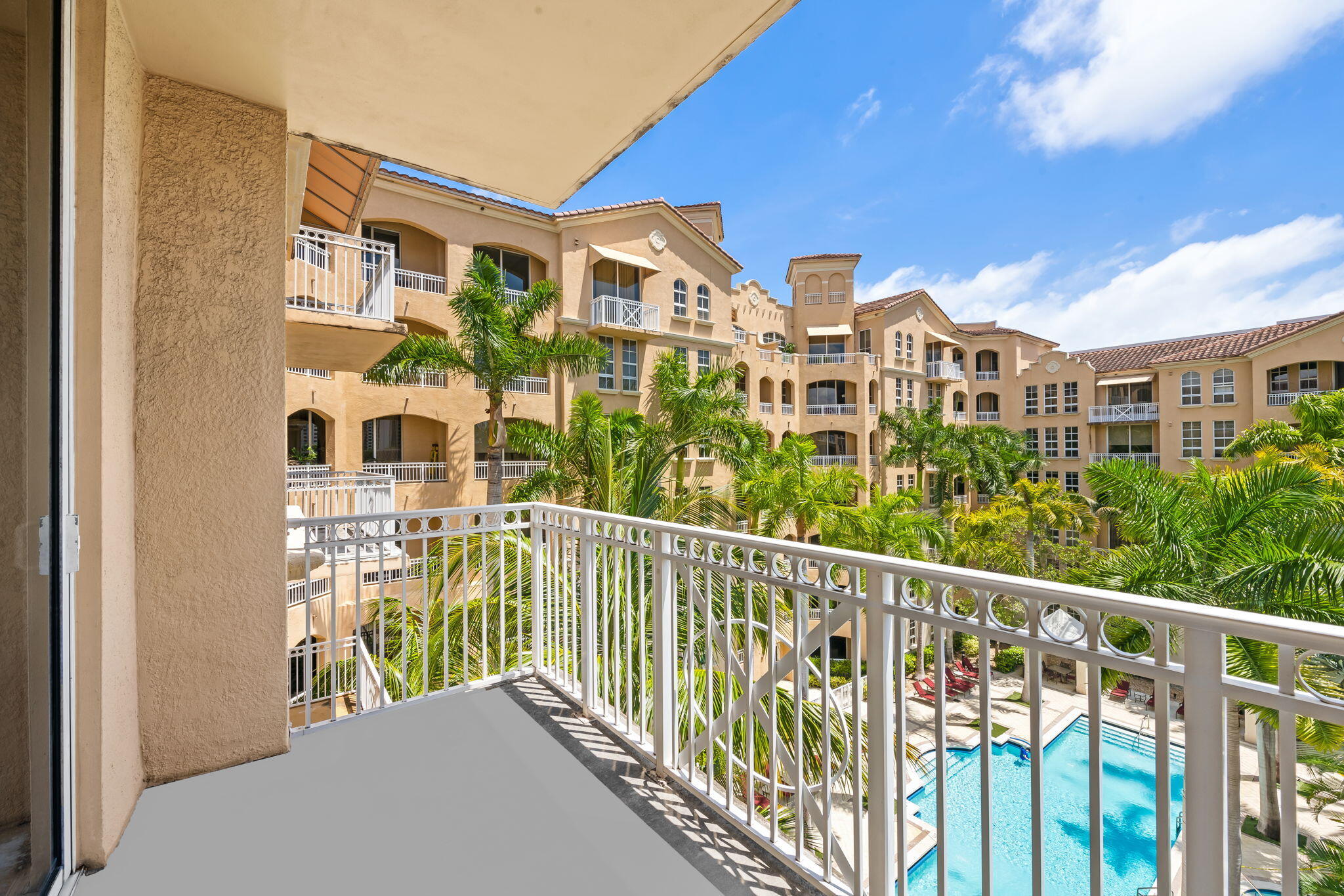 Foto de propiedad en 3001 NE 185th Street 536, Aventura, FL 33180 Aventura con MLS# 