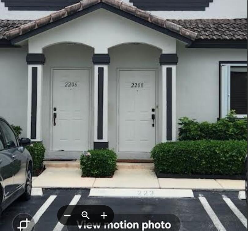 Foto de propiedad en 2208 SE 24th Place, Homestead, FL 33035 Homestead con MLS# 
