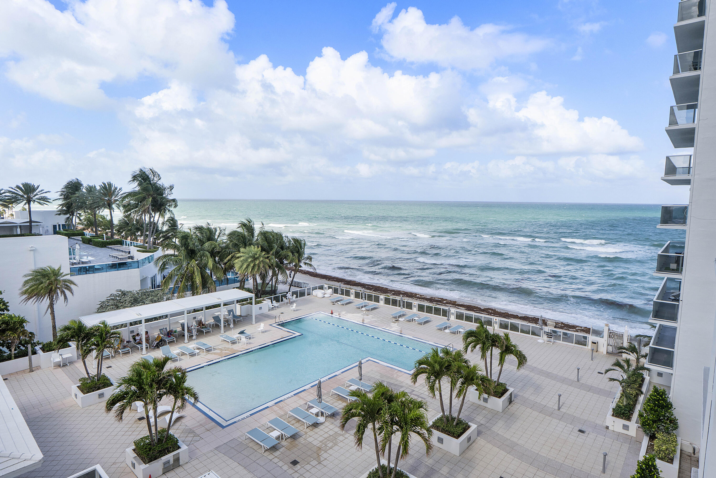 Foto de propiedad en 2751 S Ocean Drive 602s, Hollywood, FL 33019 Hollywood con MLS# 