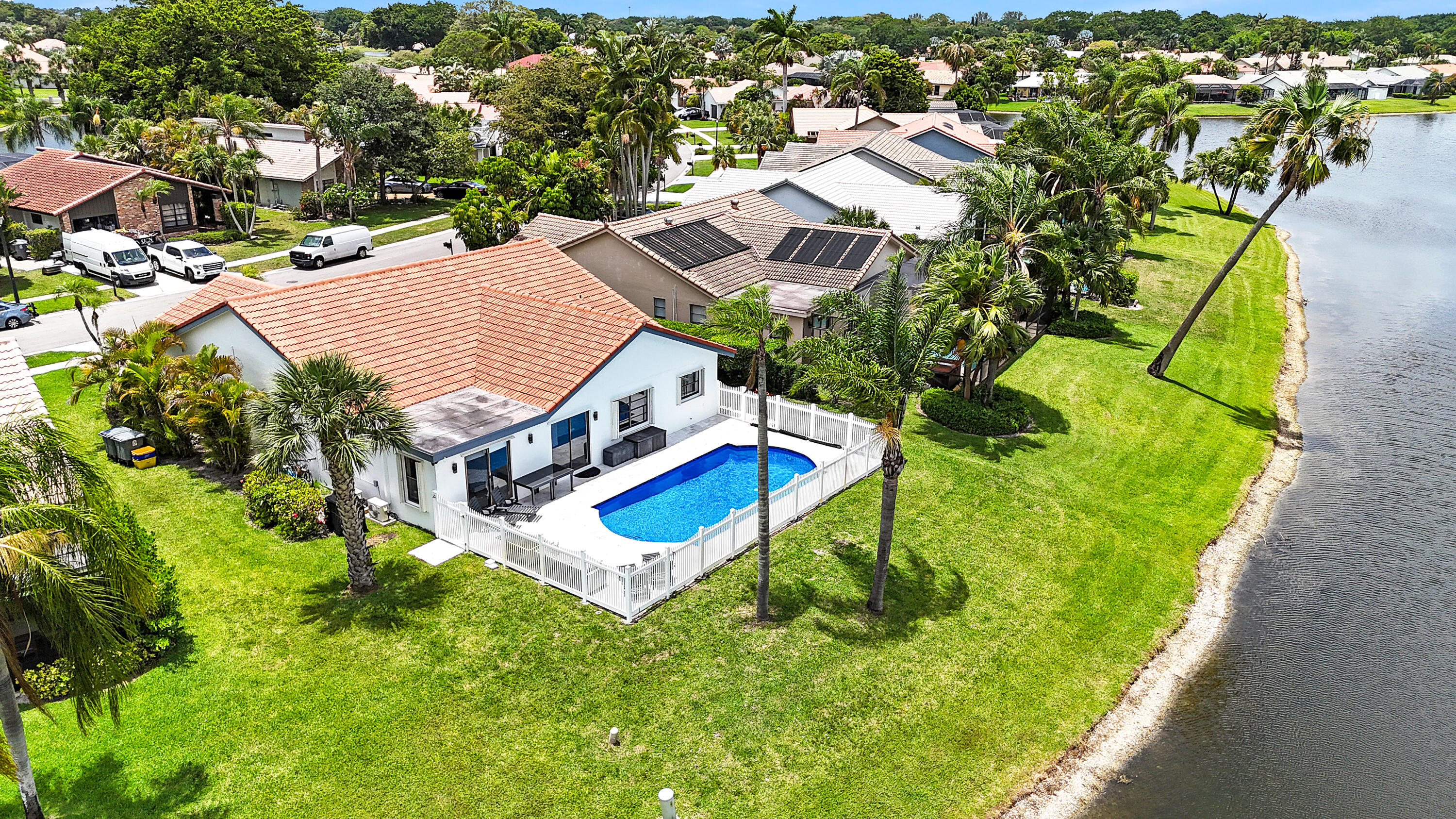 Foto de propiedad en 10131 Camelback Lane, Boca Raton, FL 33498 Boca Raton con MLS# 