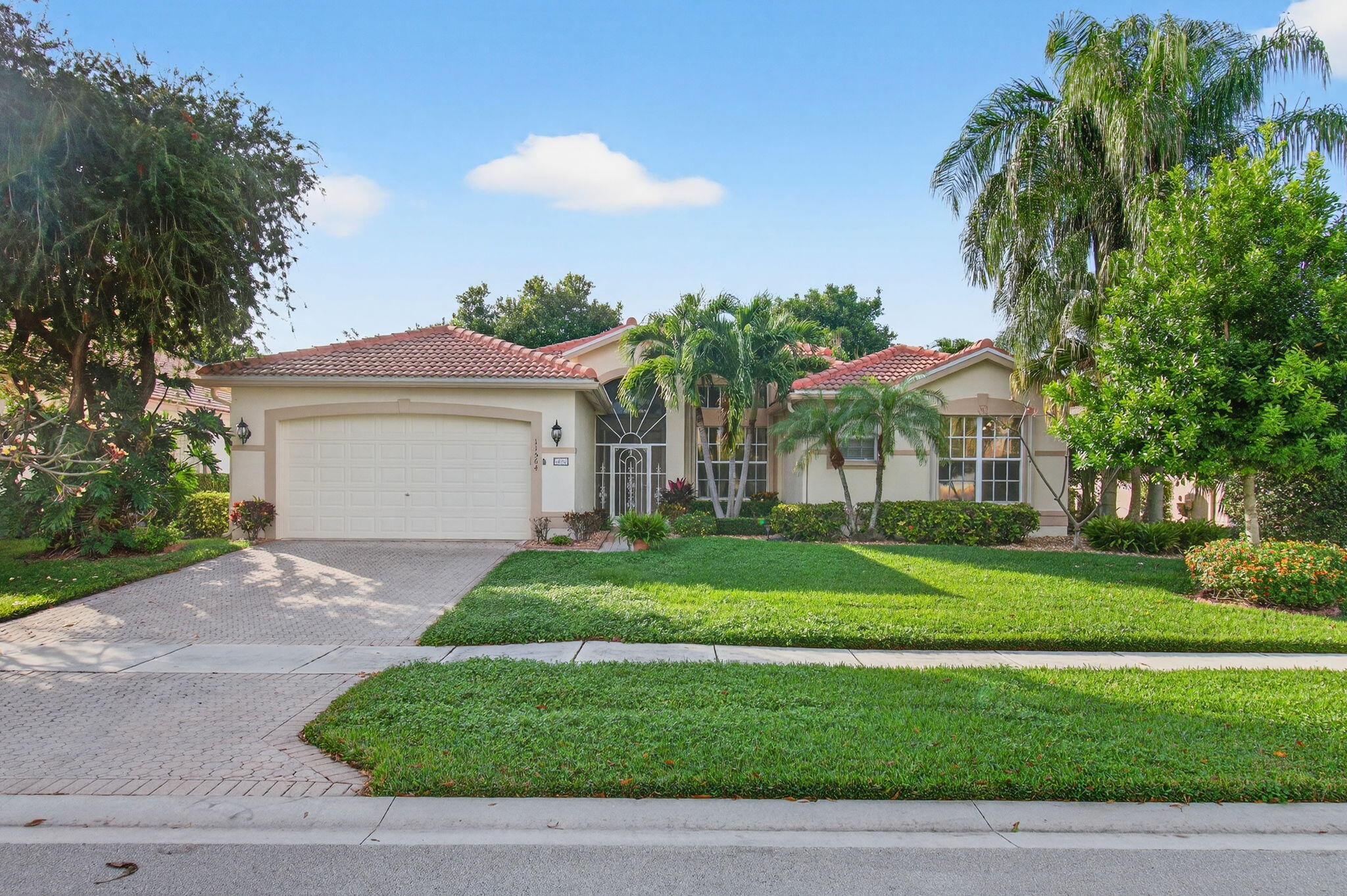 Foto de propiedad en 11564 Puerto Boulevard, Boynton Beach, FL 33437 Boynton Beach con MLS# 