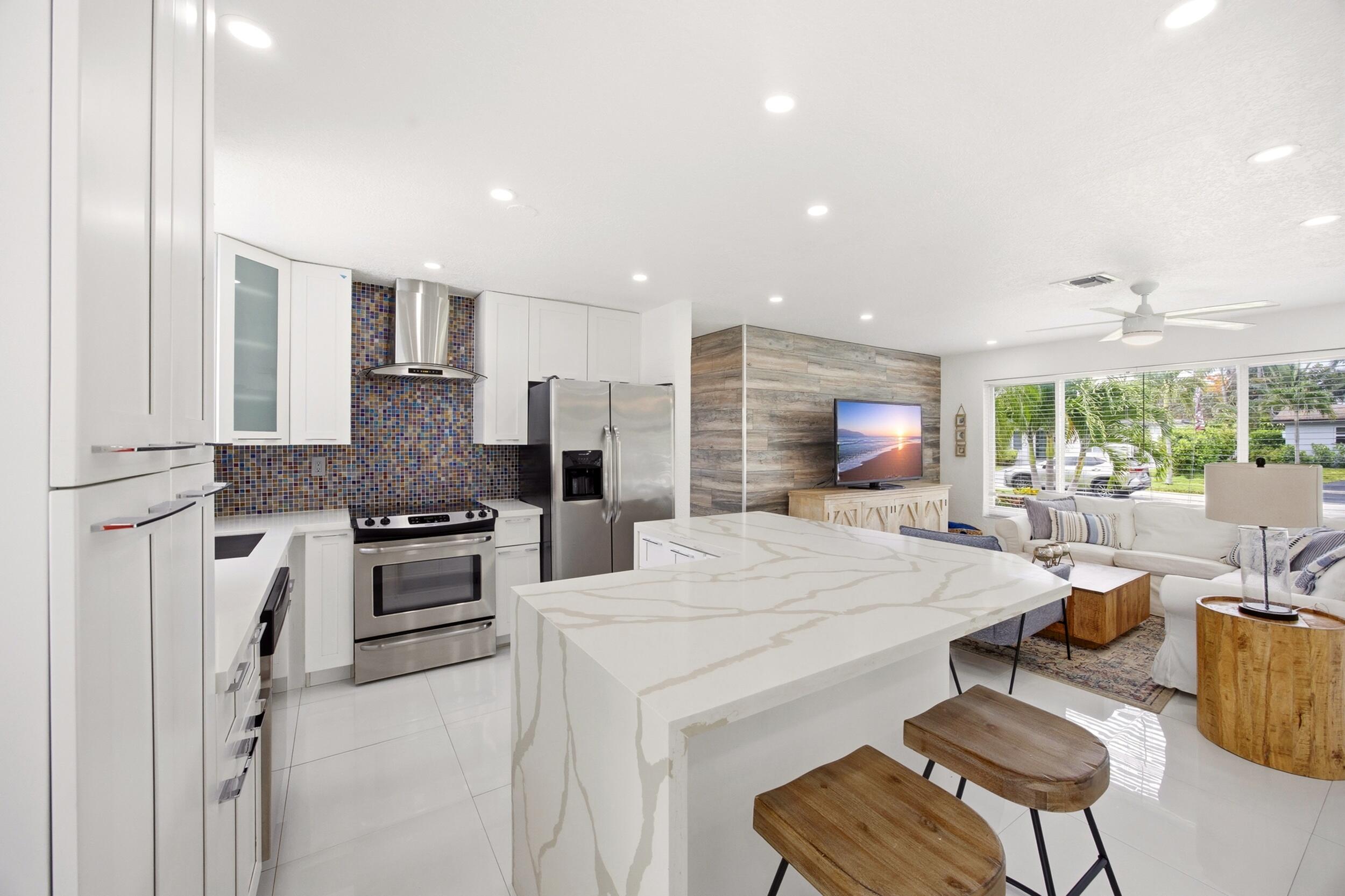 Vendido 817 SE 16th Street, Deerfield Beach, FL 33441, Deerfield Beach, FL 33441