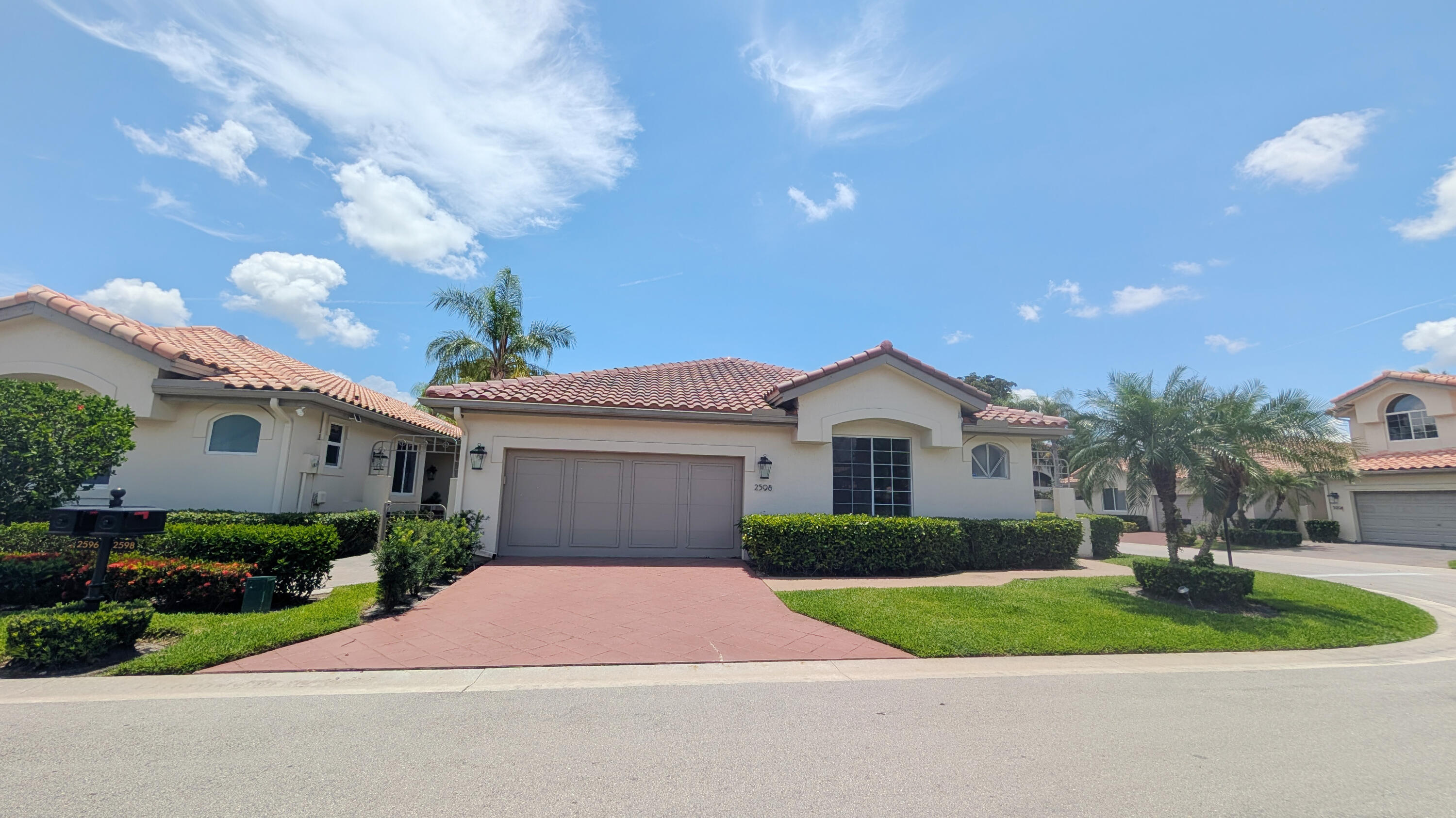 Foto de propiedad en 2598 NW 53rd Street, Boca Raton, FL 33496 Boca Raton con MLS# 
