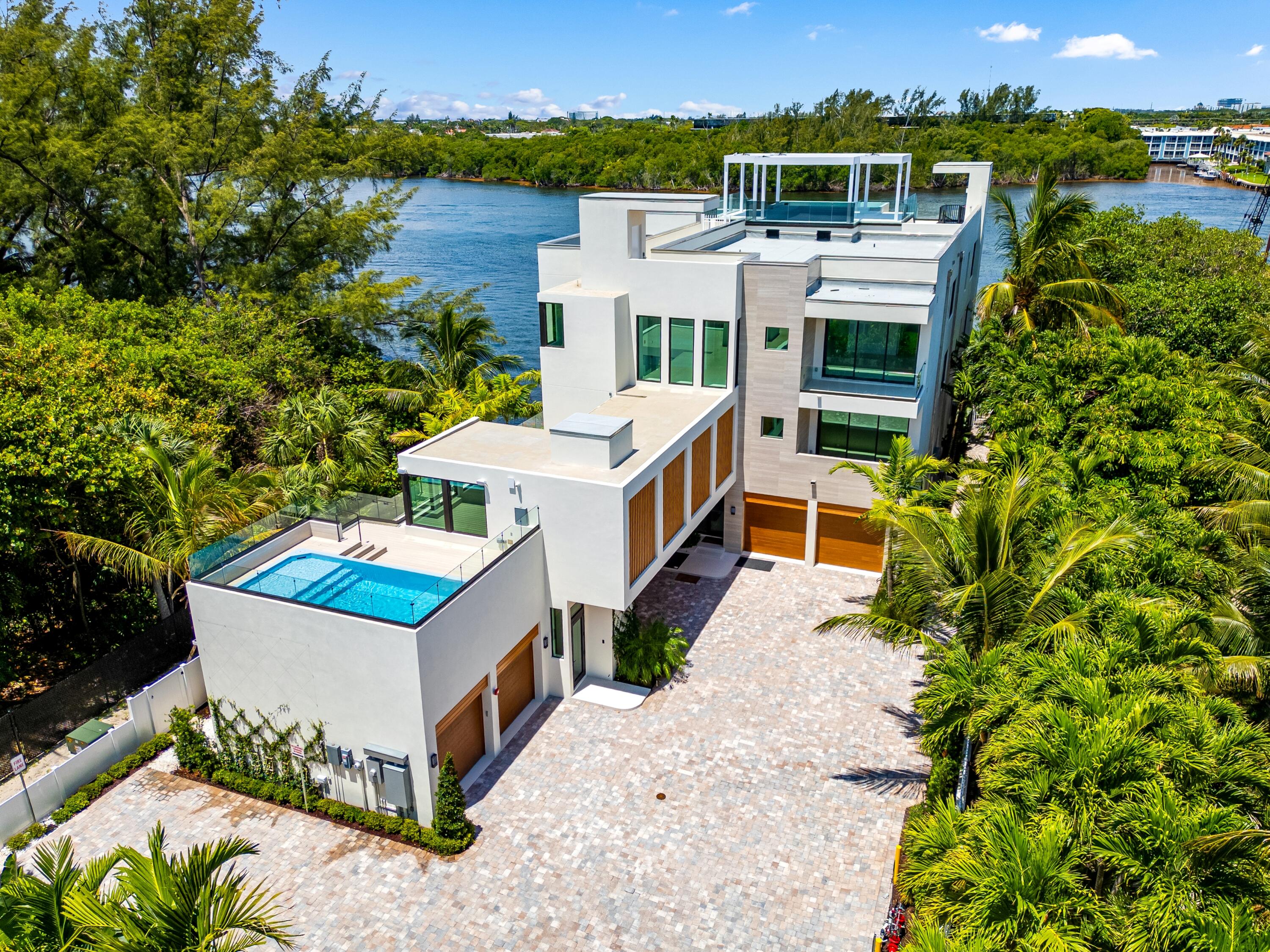 En Venta 900 Lago Mar Lane Penthouse, Boca Raton, FL 33431, Boca Raton, FL 33431