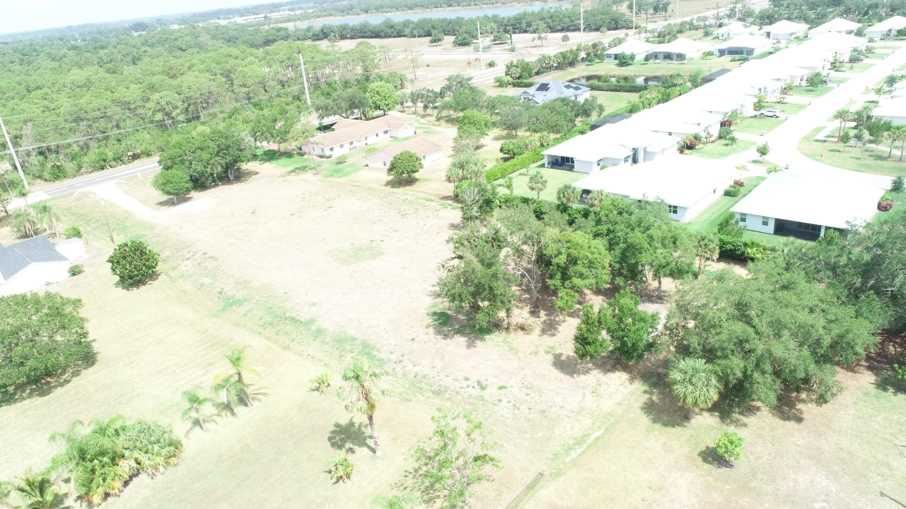 Foto de propiedad en 4716 58th Avenue, Vero Beach, FL 32967 Vero Beach con MLS# 