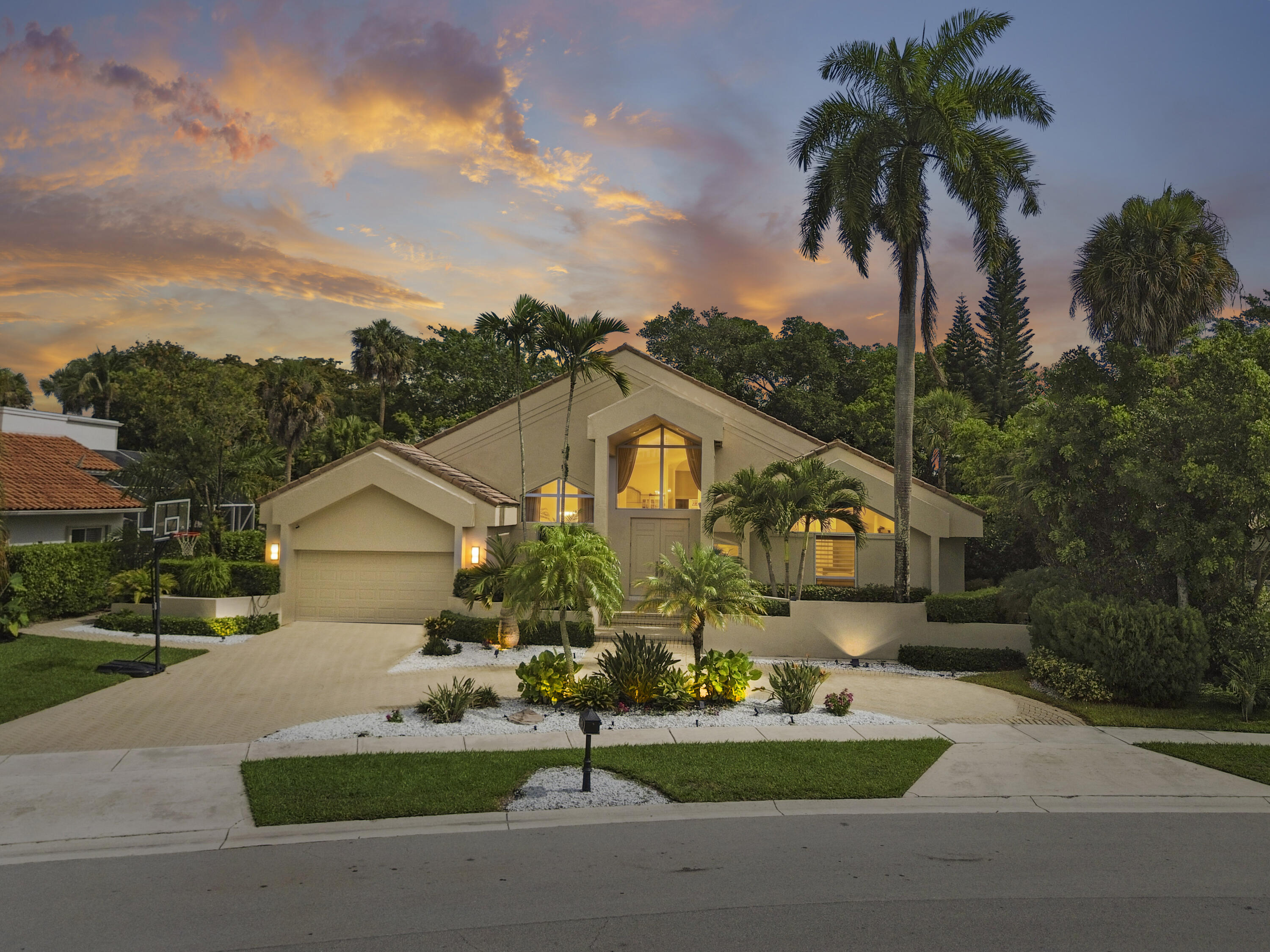 Foto de propiedad en 7165 Mariana Court, Boca Raton, FL 33433 Boca Raton con MLS# 