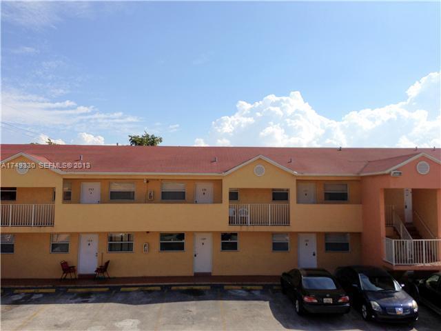 Foto de propiedad en 11378 W Flagler Street 206, Miami, FL 33174 Miami con MLS# 