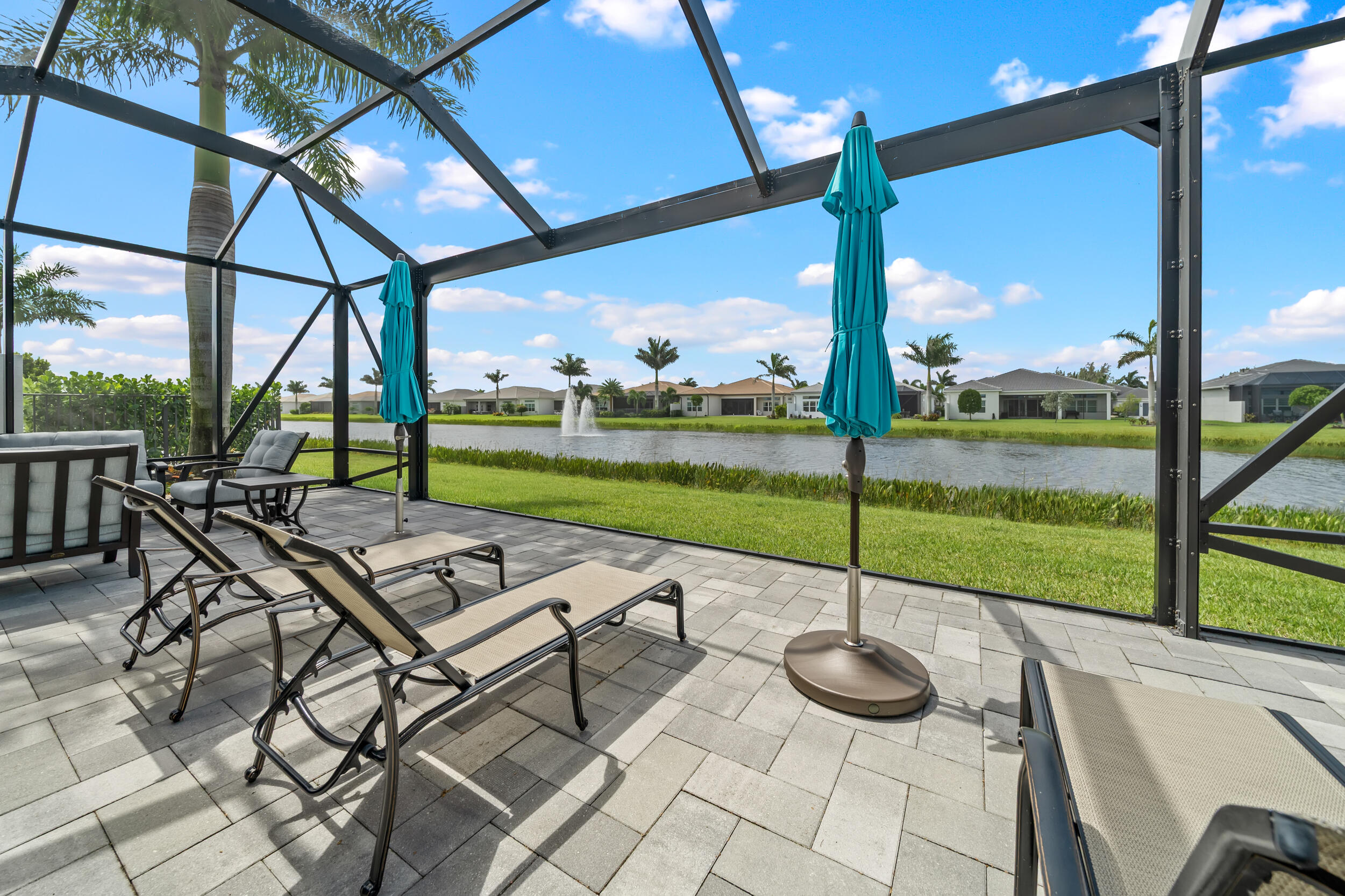 Foto de propiedad en 12879 Parrot Pond Road, Boynton Beach, FL 33473 Boynton Beach con MLS# 