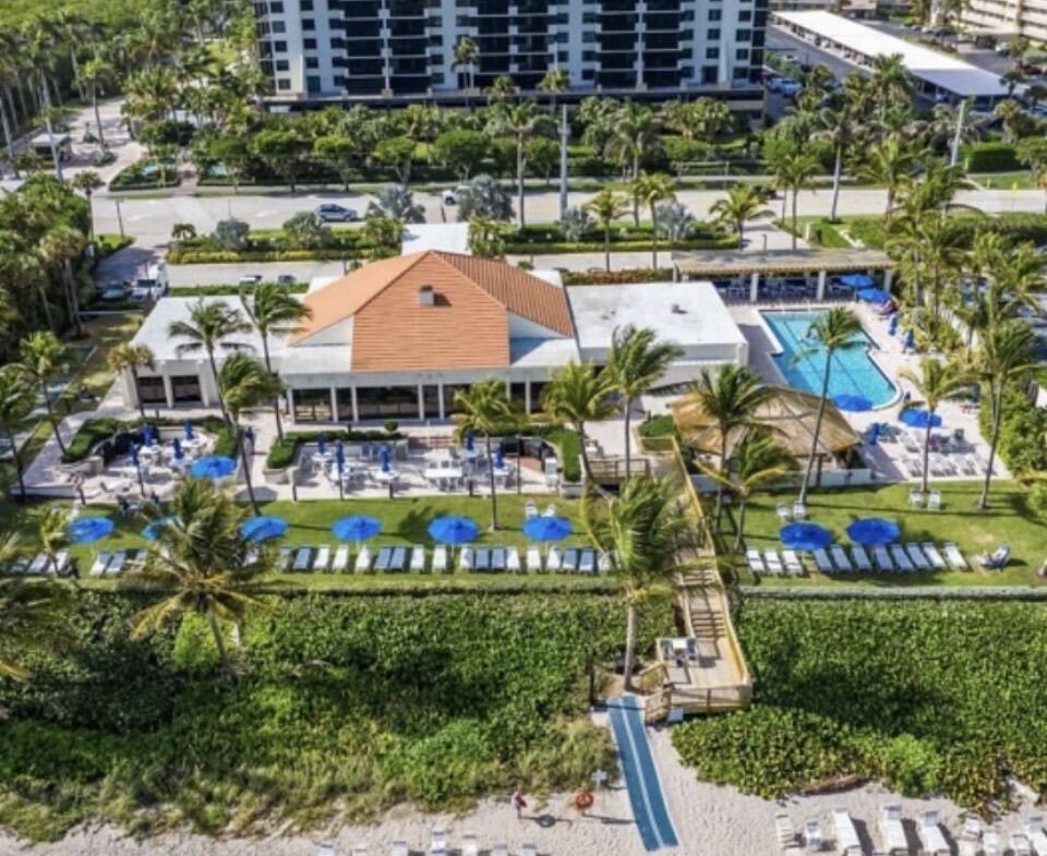 Foto de propiedad en 3400 S Ocean Boulevard Phg, Highland Beach, FL 33487 Highland Beach con MLS# 