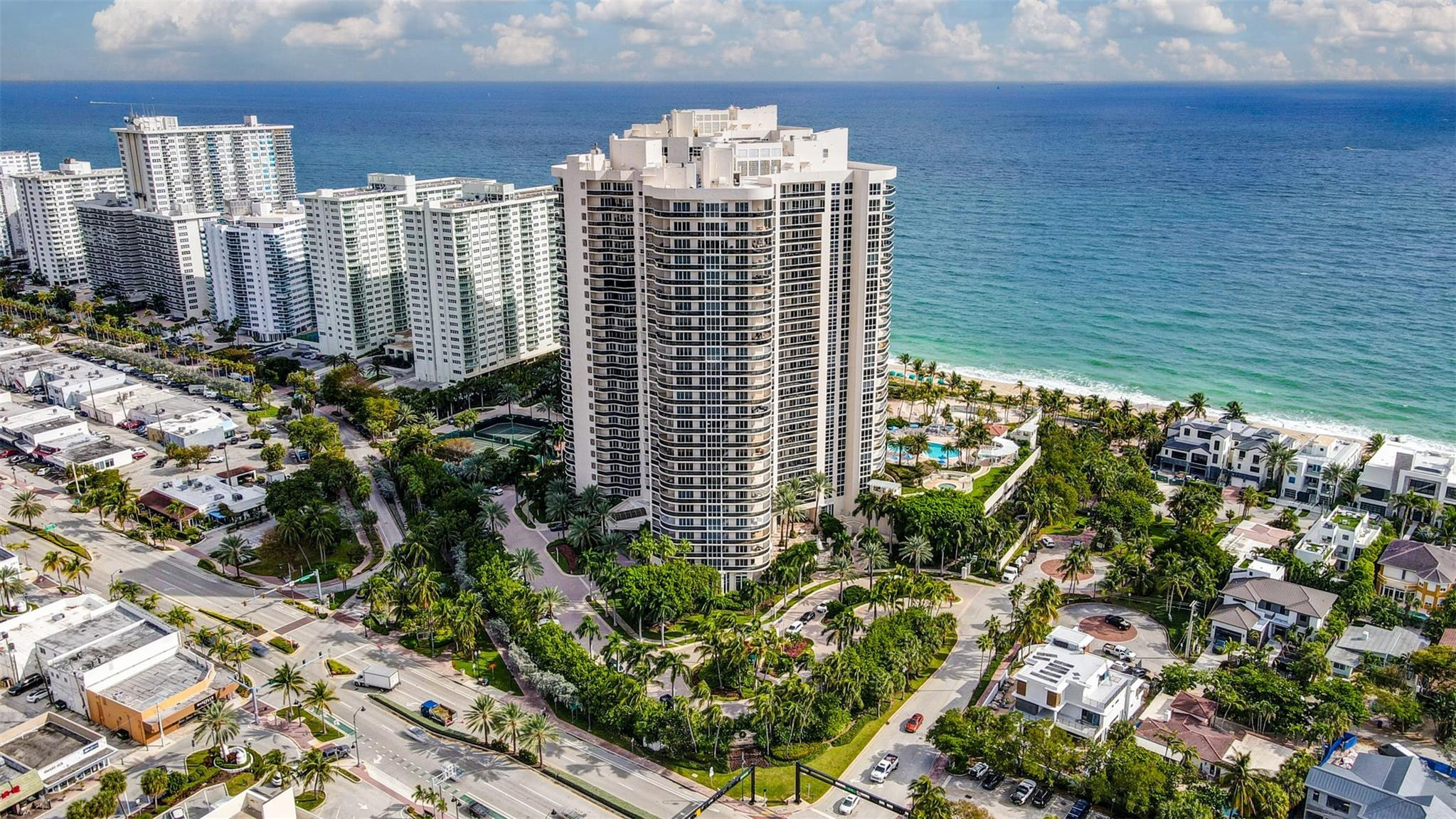 Foto de propiedad en 3100 N Ocean Boulevard N 1605, Fort Lauderdale, FL 33308 Fort Lauderdale con MLS# 