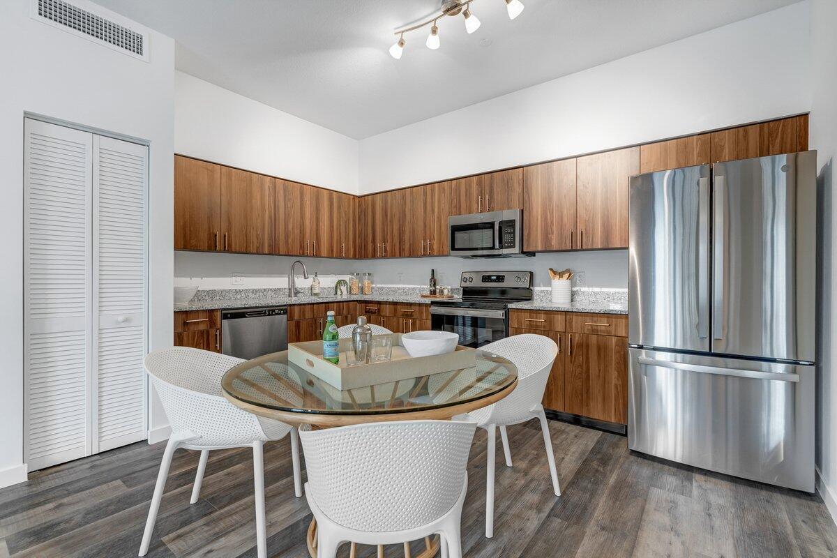 En Renta 4260 Lakewood Road Unit 206, Lake Worth Beach, FL 33461, Lake Worth Beach, FL 33461