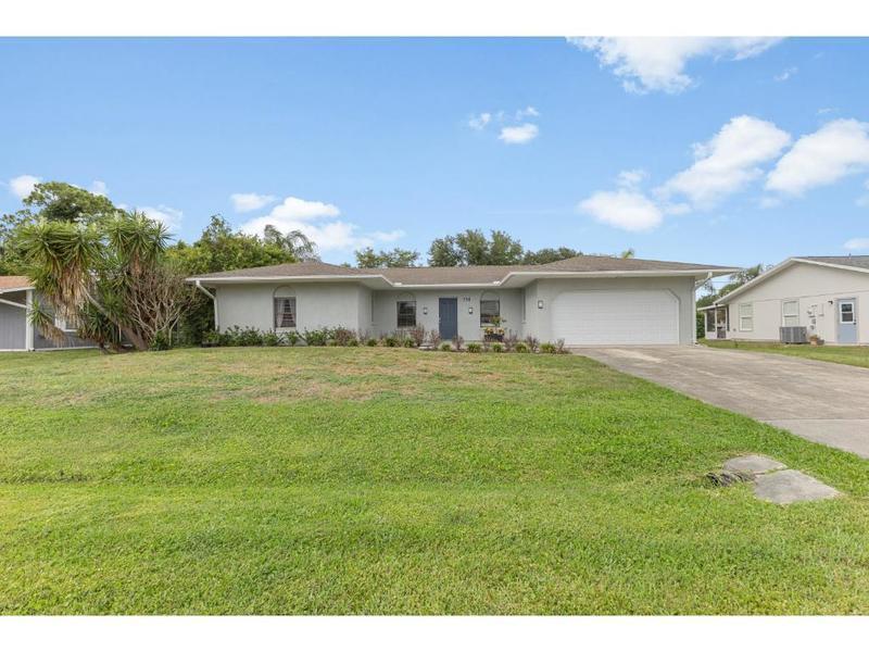 Foto de propiedad en 758 Beard Avenue, Sebastian, FL 32958 Sebastian con MLS# 