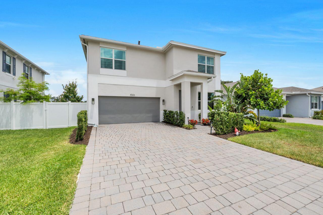 Foto de propiedad en 4506 Catalina Way, Greenacres, FL 33463 Greenacres con MLS# 