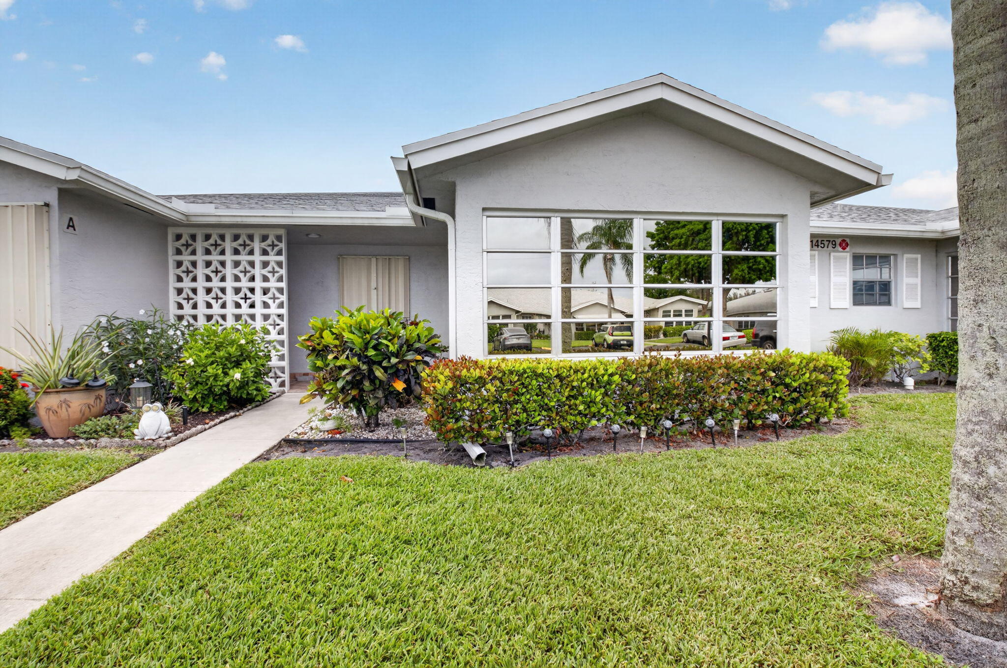 Foto de propiedad en 14579 Canalview Drive B, Delray Beach, FL 33484 Delray Beach con MLS# 