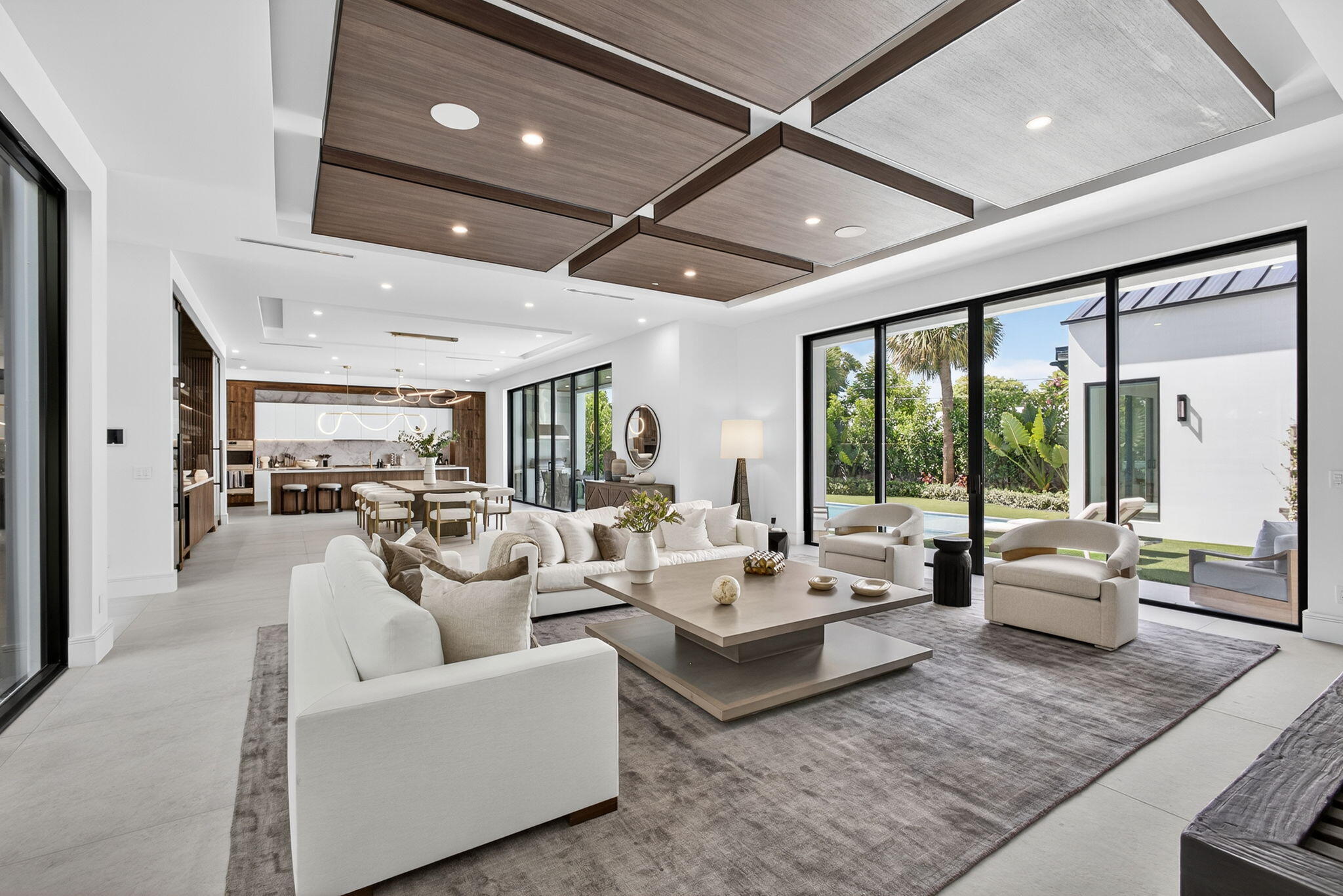 Foto de propiedad en 123 Murray Road, West Palm Beach, FL 33405 West Palm Beach con MLS# 