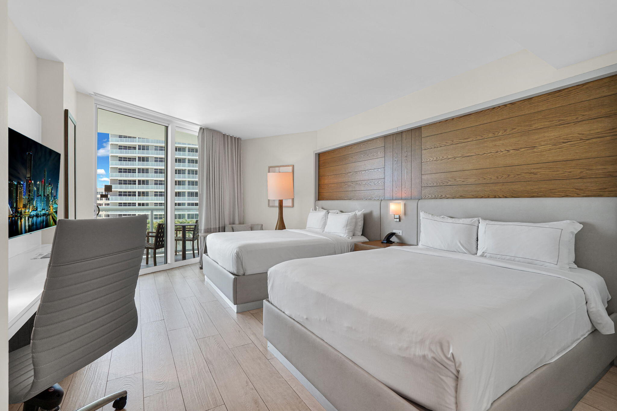 Foto de propiedad en 505 N Fort Lauderdale Beach Boulevard 915, Fort Lauderdale, FL 33304 Fort Lauderdale con MLS# 