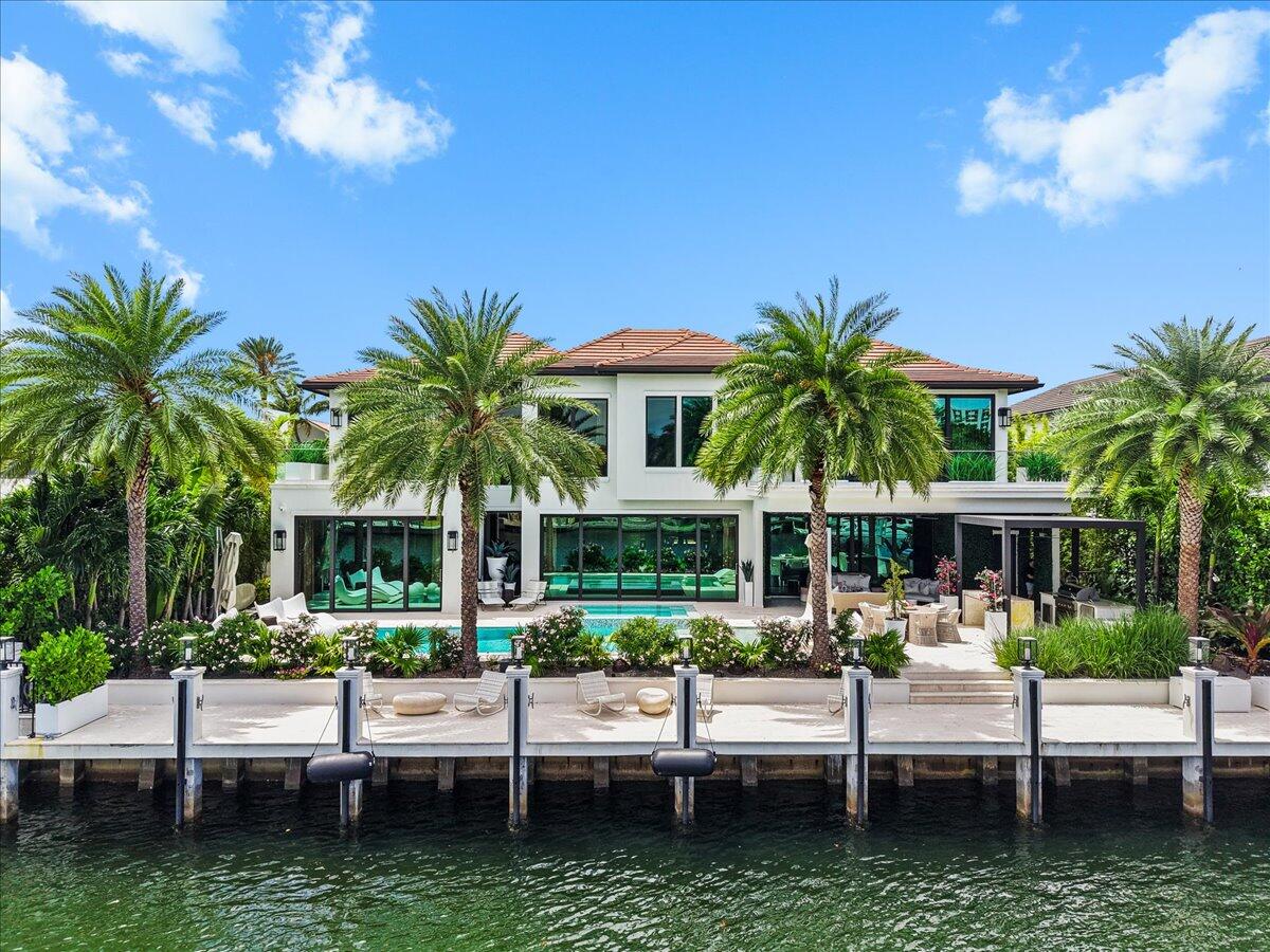Foto de propiedad en 70 Isla Bahia Drive, Fort Lauderdale, FL 33316 Fort Lauderdale con MLS# 