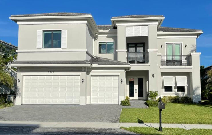 Foto de propiedad en 6930 NW 27th Avenue, Boca Raton, FL 33496 Boca Raton con MLS# 