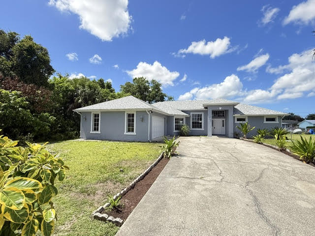 Alquilada 1319 SW Granville Avenue, Port St. Lucie, FL 34953, Port St. Lucie, FL 34953