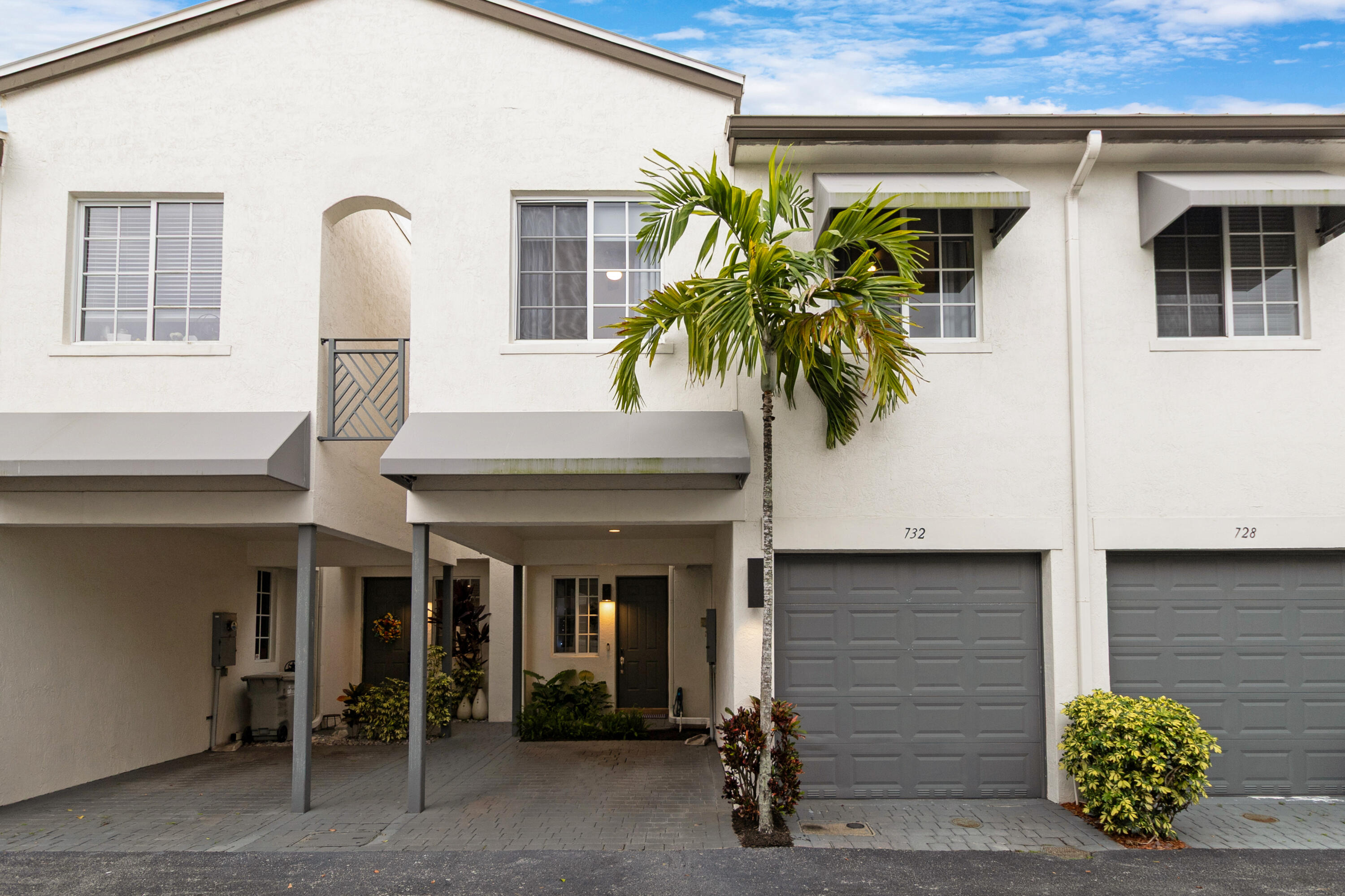 Foto de propiedad en 732 SE 2nd Street 732, Pompano Beach, FL 33060 Pompano Beach con MLS# 