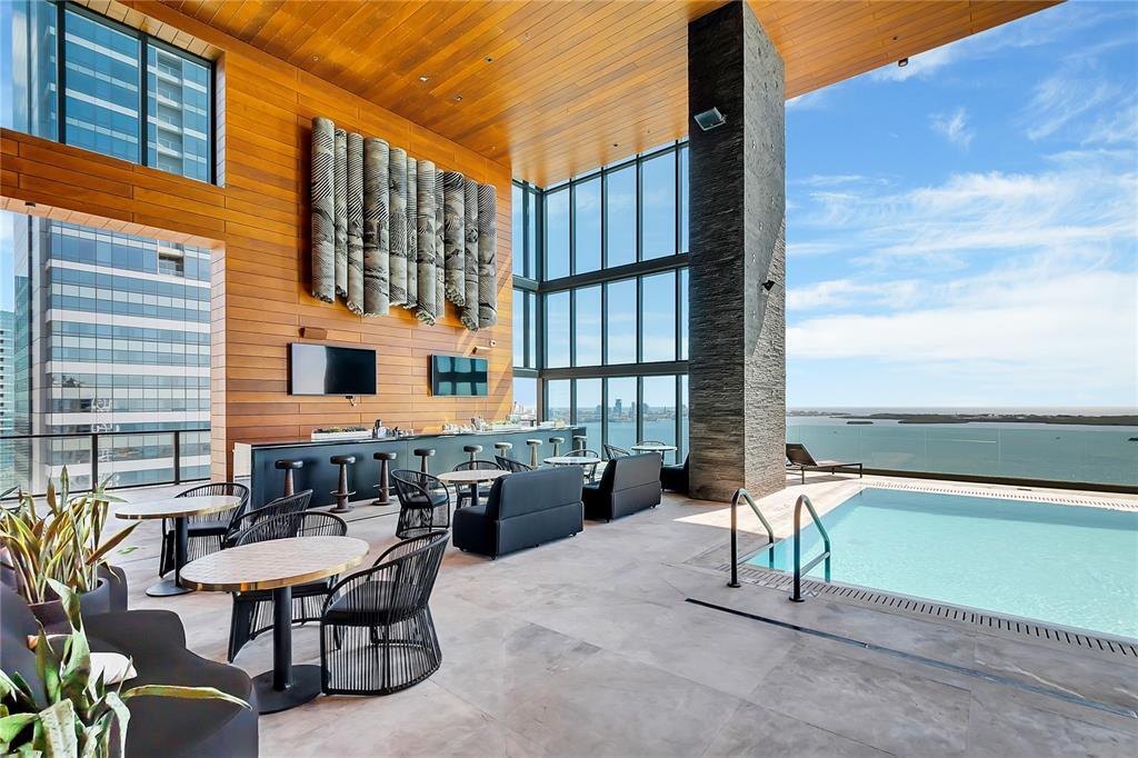 Foto de propiedad en 1451 Brickell Avenue 1202, Miami, FL 33131 Miami con MLS# 