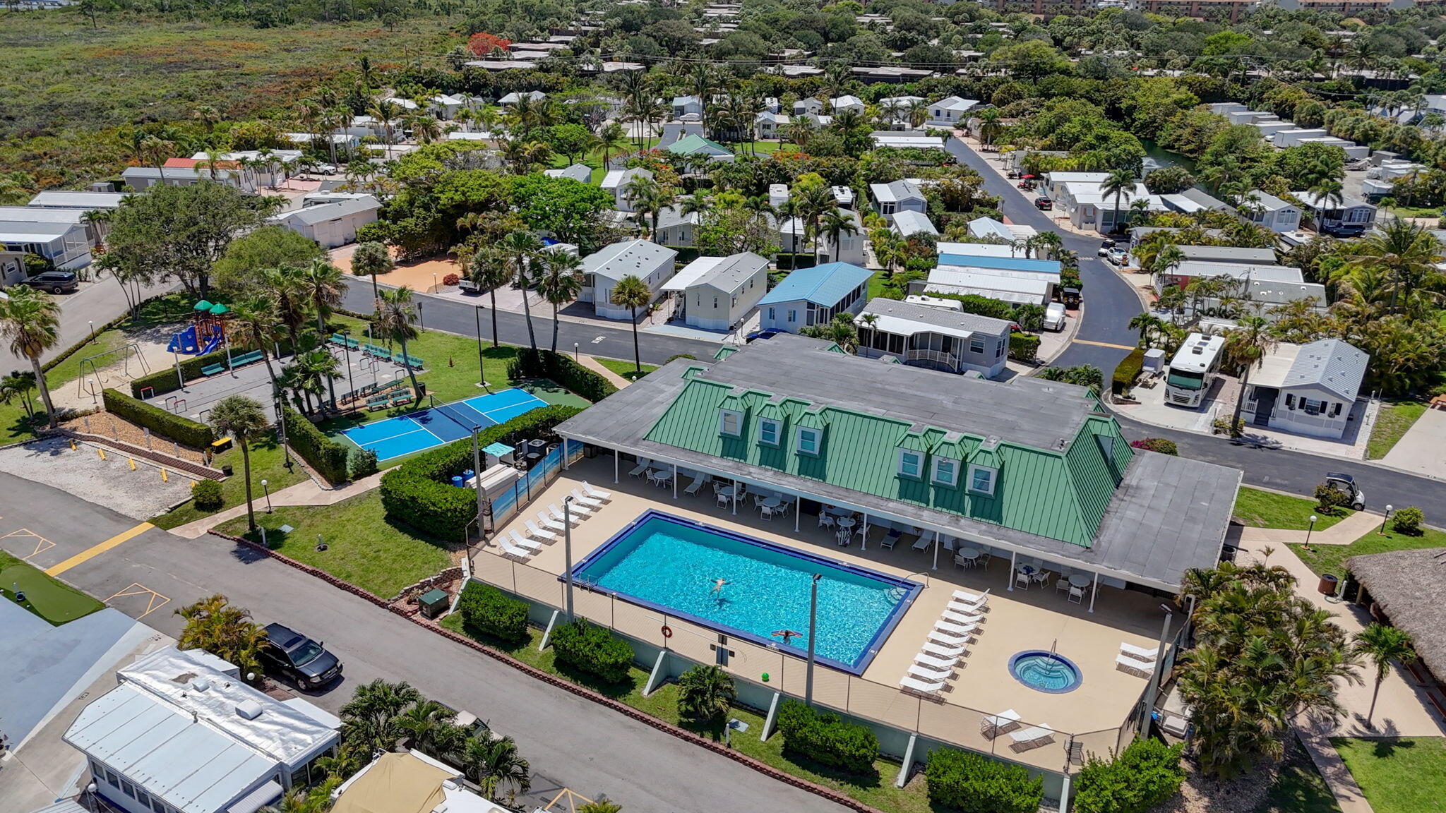 Foto de propiedad en 900 Juno Ocean Walk, Juno Beach, FL 33408 Juno Beach con MLS# 