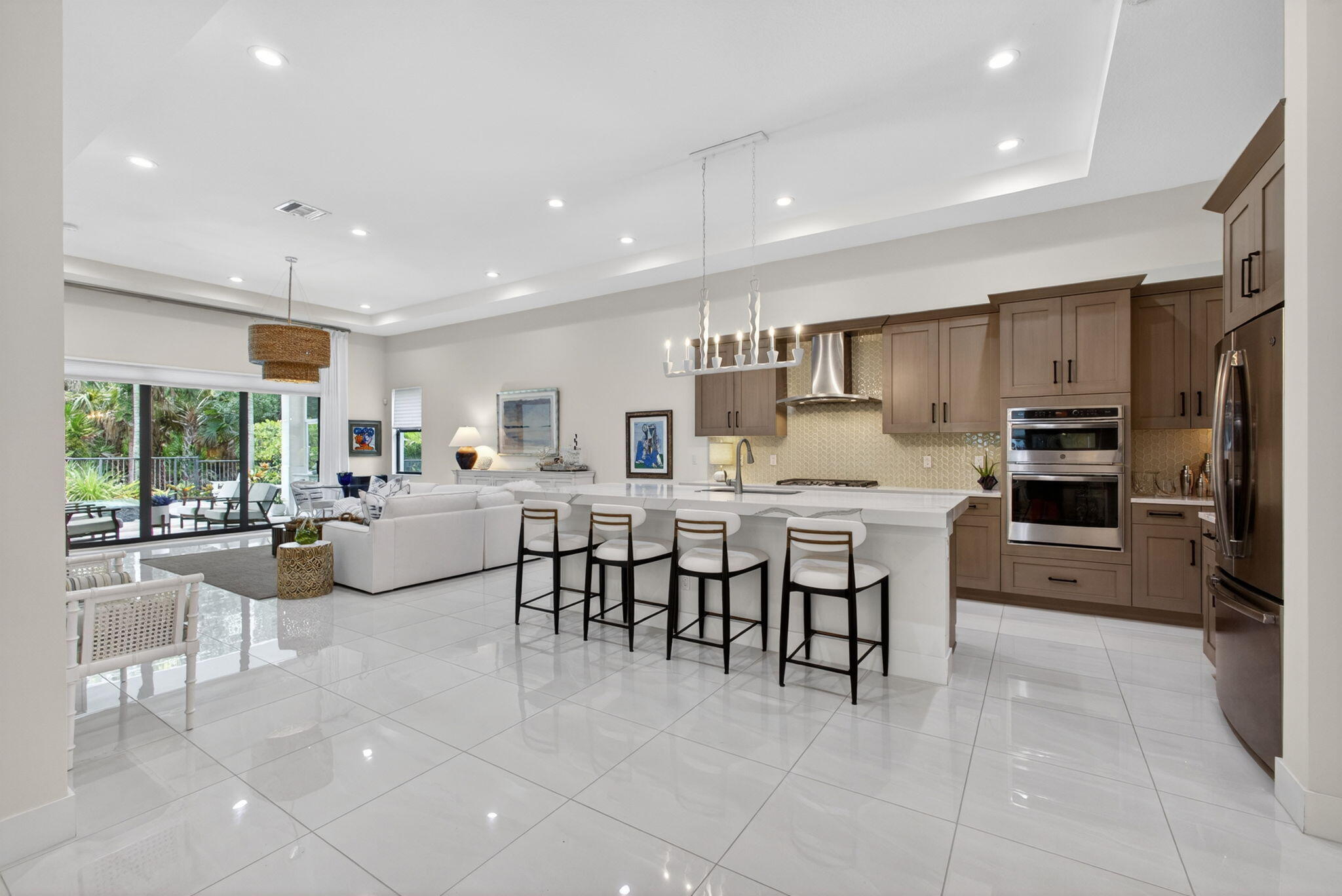 Foto de propiedad en 5606 Delacroix Terrace, Palm Beach Gardens, FL 33418 Palm Beach Gardens con MLS# 