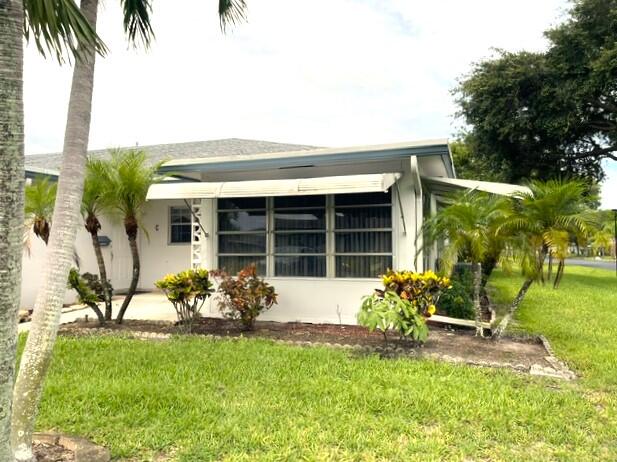 Foto de propiedad en 1152 Circle Drive D, Delray Beach, FL 33445 Delray Beach con MLS# 