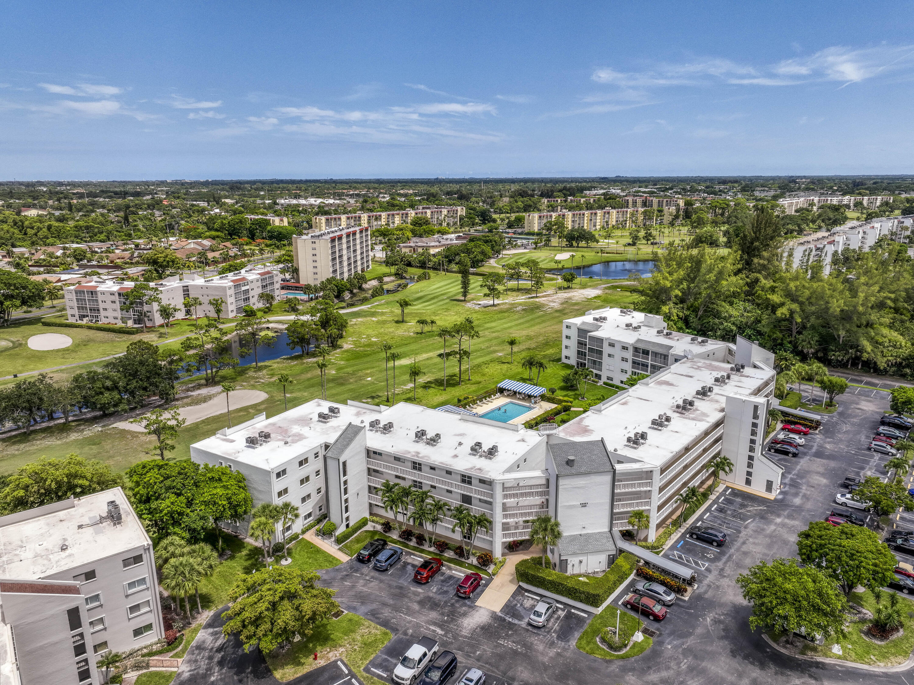 Foto de propiedad en 3326 Arcara Way 104, Lake Worth, FL 33467 Lake Worth con MLS# 