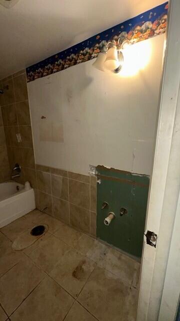 Foto de propiedad en 3162 N Pine Island Road, Sunrise, FL 33351 Sunrise con MLS# 