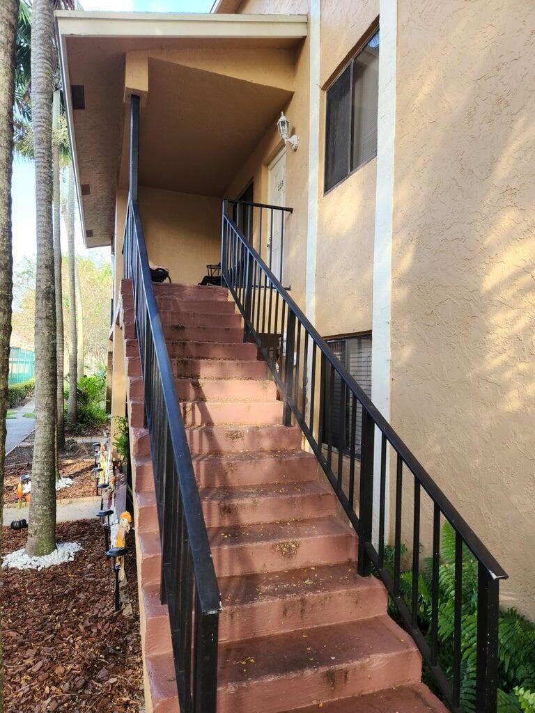 Foto de propiedad en 6041 N 10th Ave Avenue 225, Greenacres, FL 33463 Greenacres con MLS# 