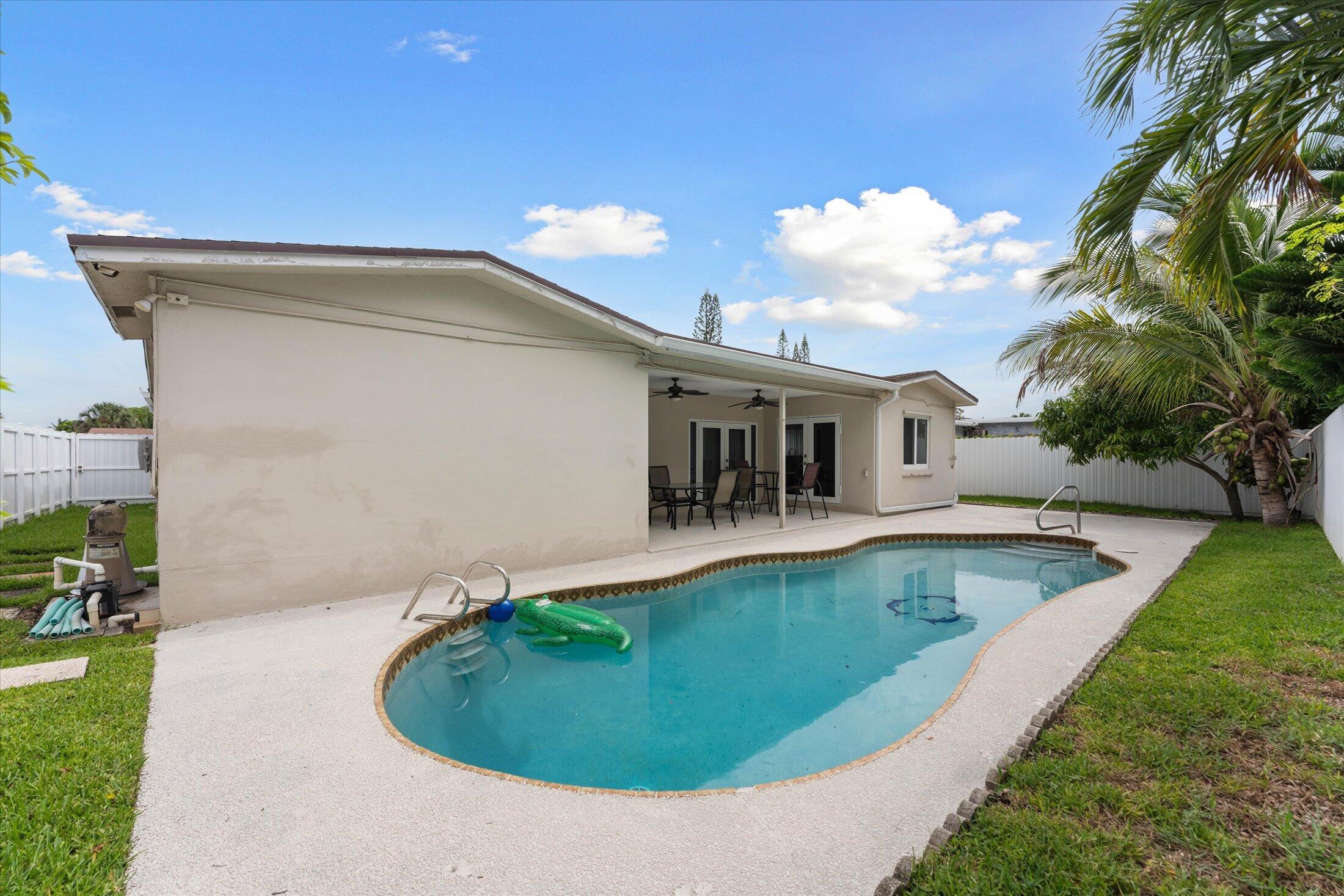 Alquilada 6515 SW 8th Place, North Lauderdale, FL 33068, North Lauderdale, FL 33068