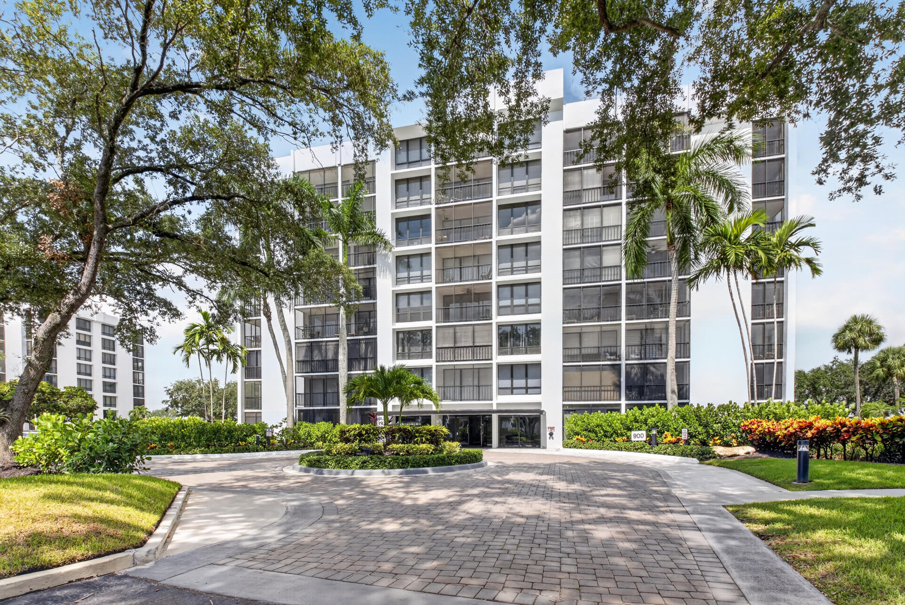 Foto de propiedad en 7835 Lakeside Boulevard 972, Boca Raton, FL 33434 Boca Raton con MLS# 