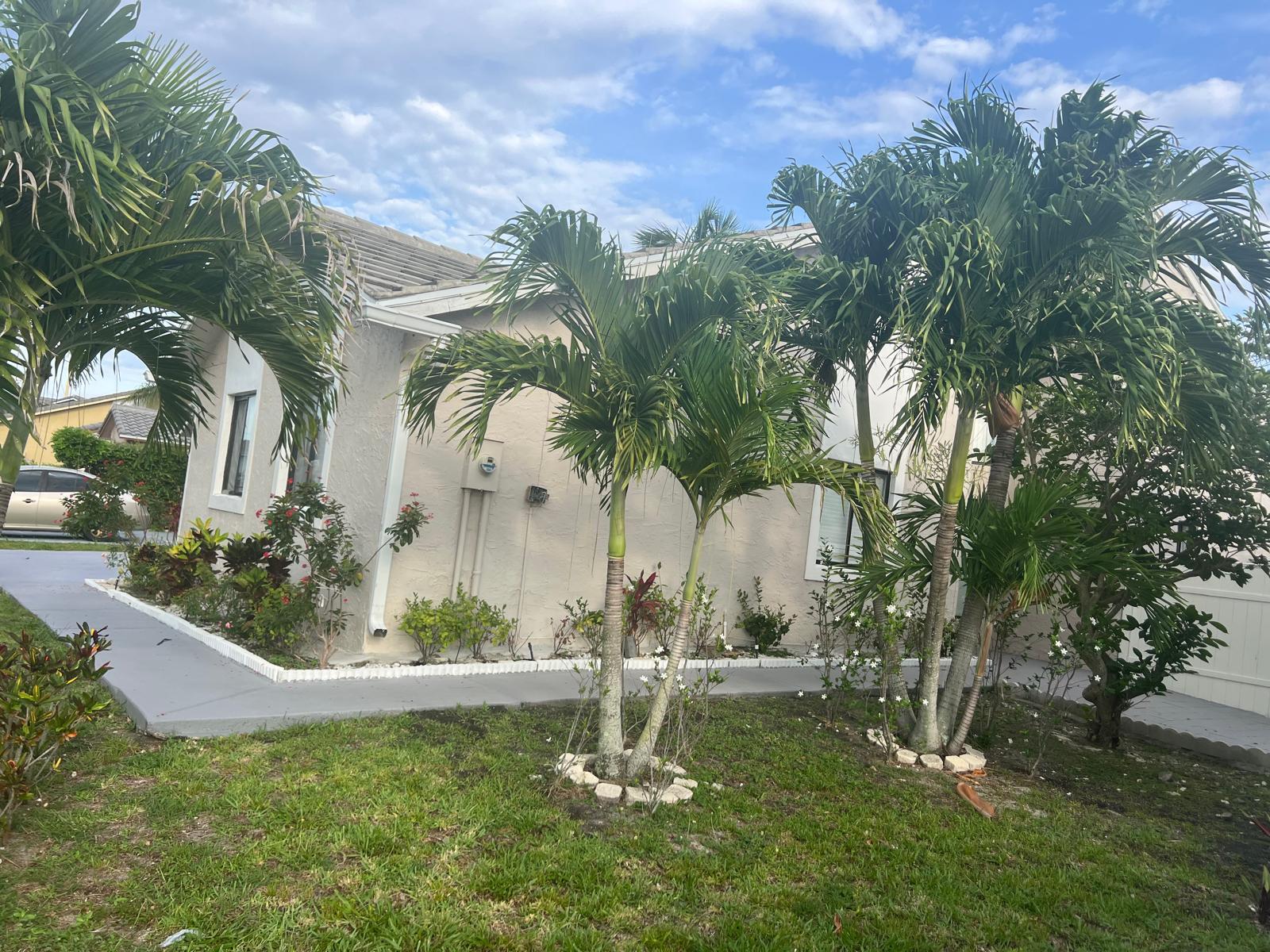 Foto de propiedad en 5765 Strawberry Lakes Circle, Lake Worth, FL 33463 Lake Worth con MLS# 