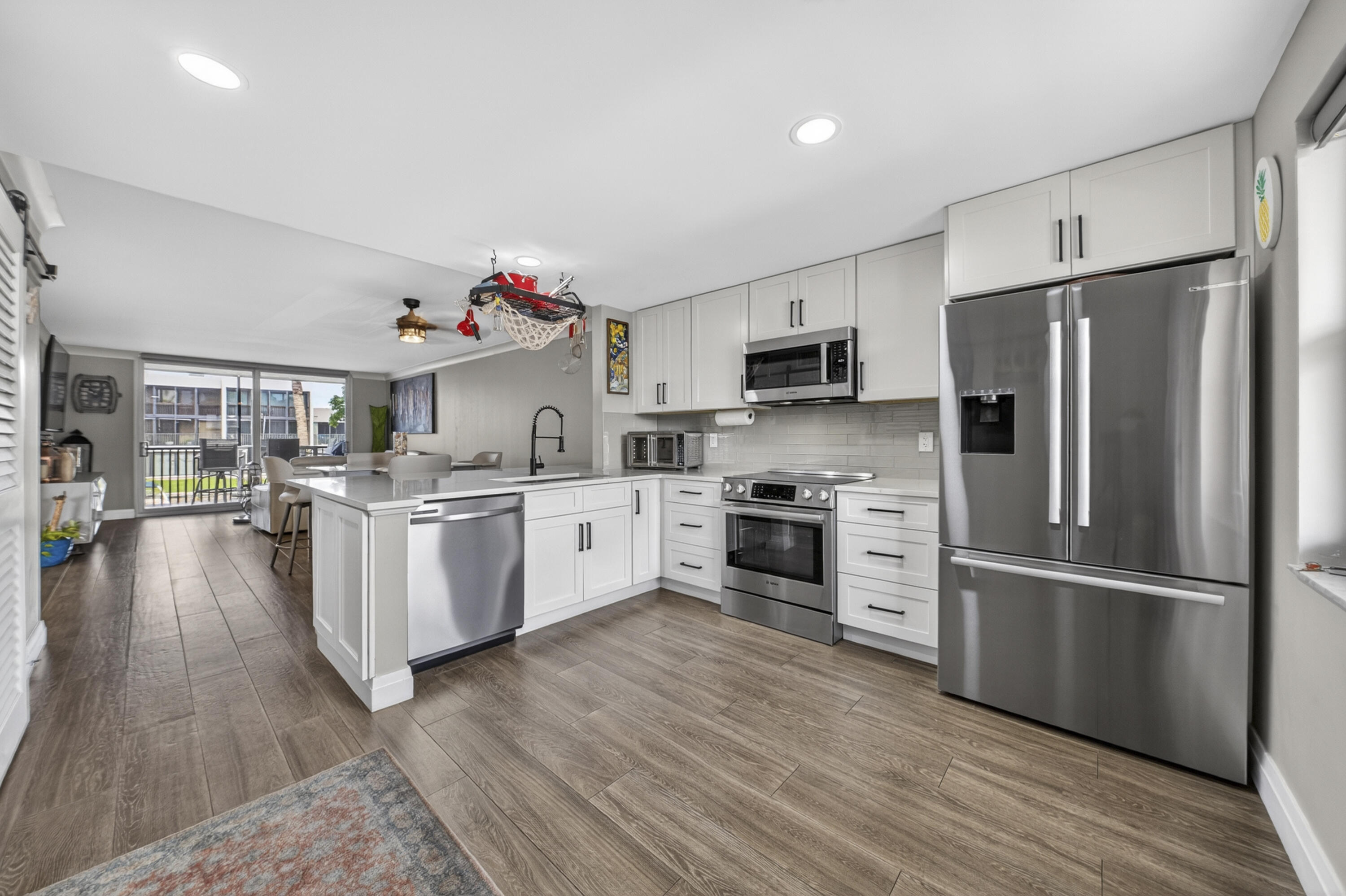 Foto de propiedad en 777 S Federal Highway 217g, Pompano Beach, FL 33062 Pompano Beach con MLS# 