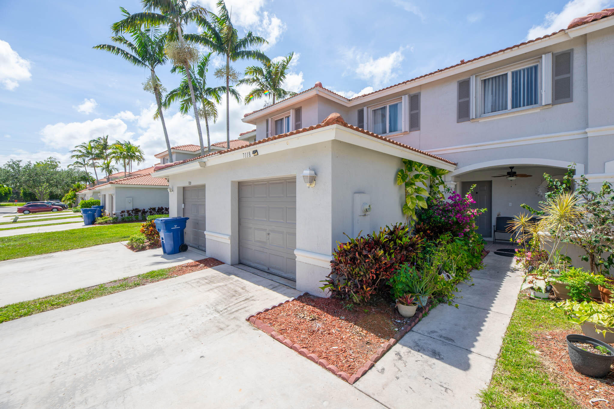Foto de propiedad en 7118 Hawks Nest Terrace 7118, Riviera Beach, FL 33407 Riviera Beach con MLS# 