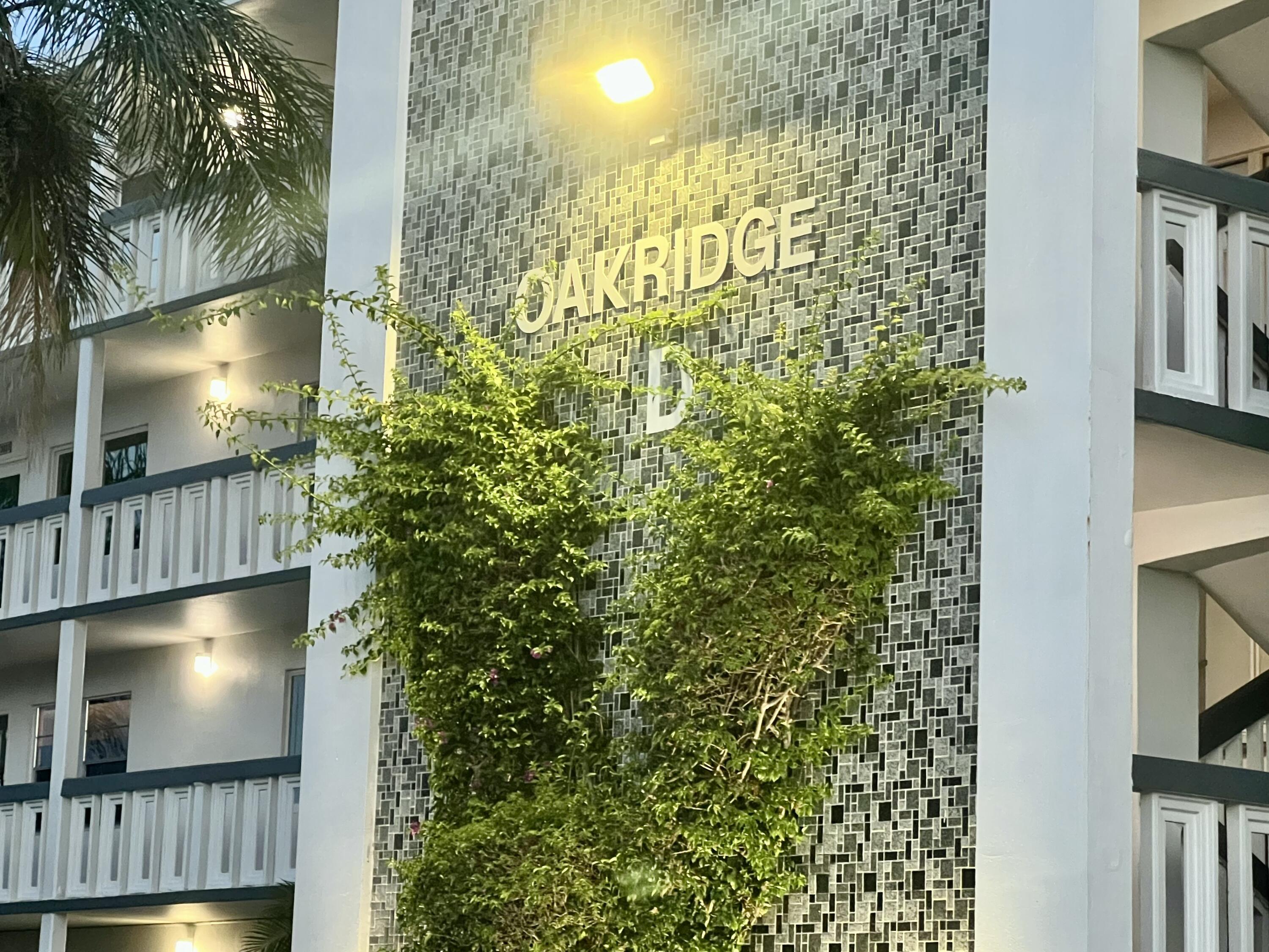 Foto de propiedad en 2026 Oakridge D, Deerfield Beach, FL 33442 Deerfield Beach con MLS# 
