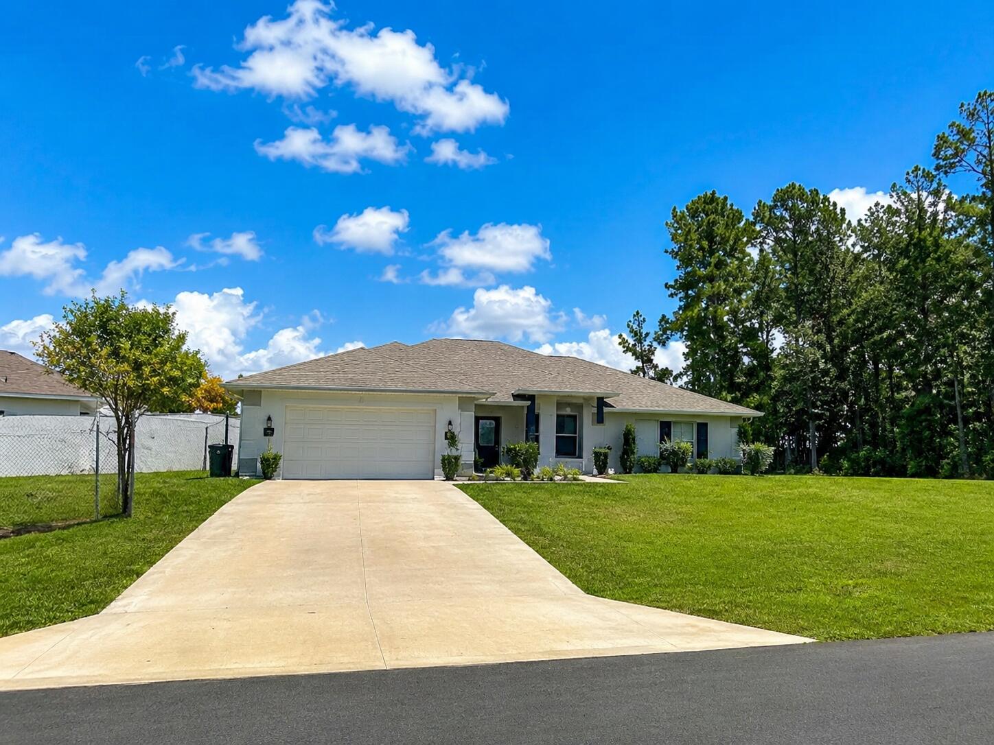 Foto de propiedad en 15329 SW 65th Ter Road, Ocala, FL 34473 Ocala con MLS# 
