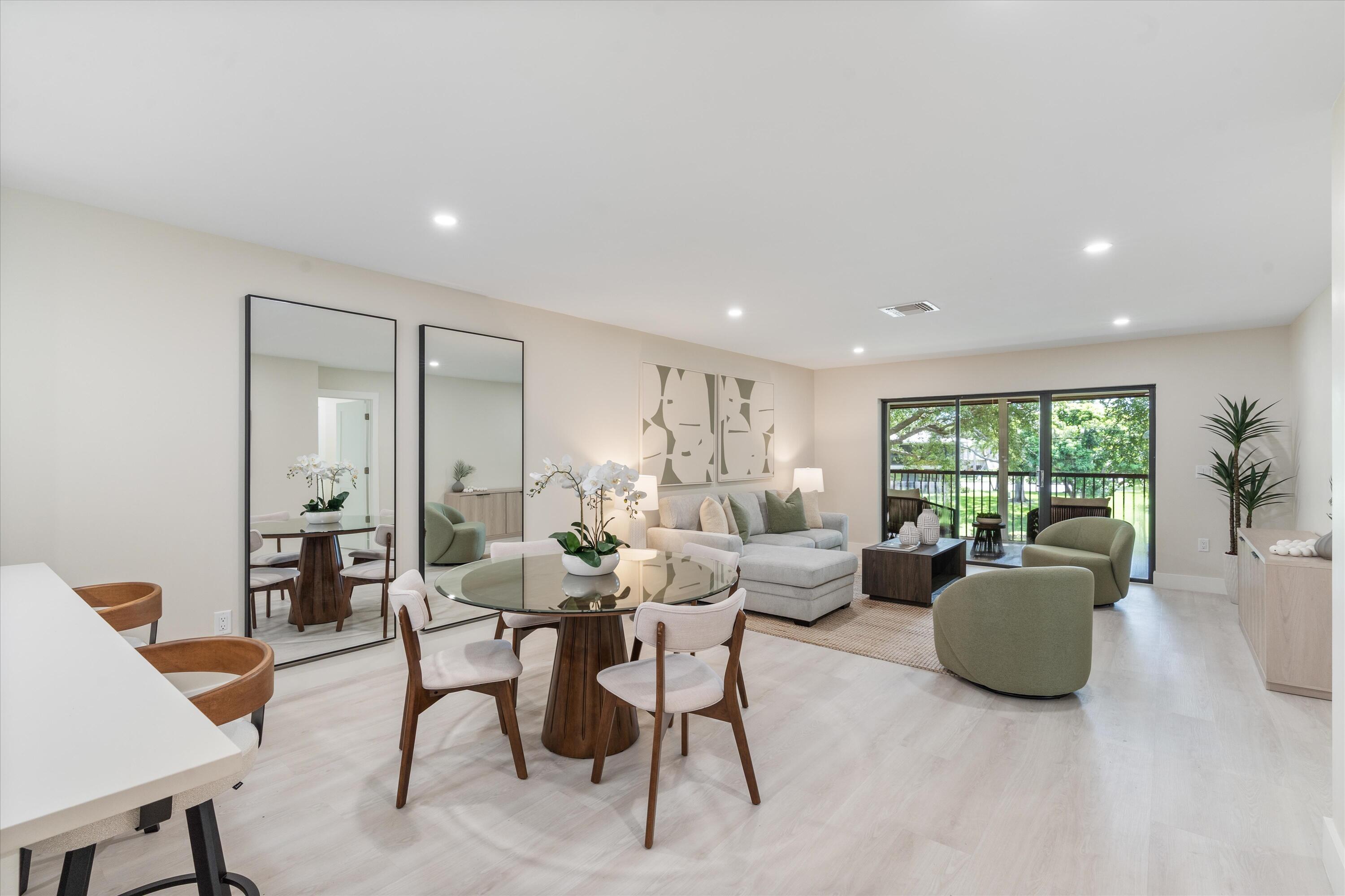 Foto de propiedad en 52 Stratford Lane W F, Boynton Beach, FL 33436 Boynton Beach con MLS# 