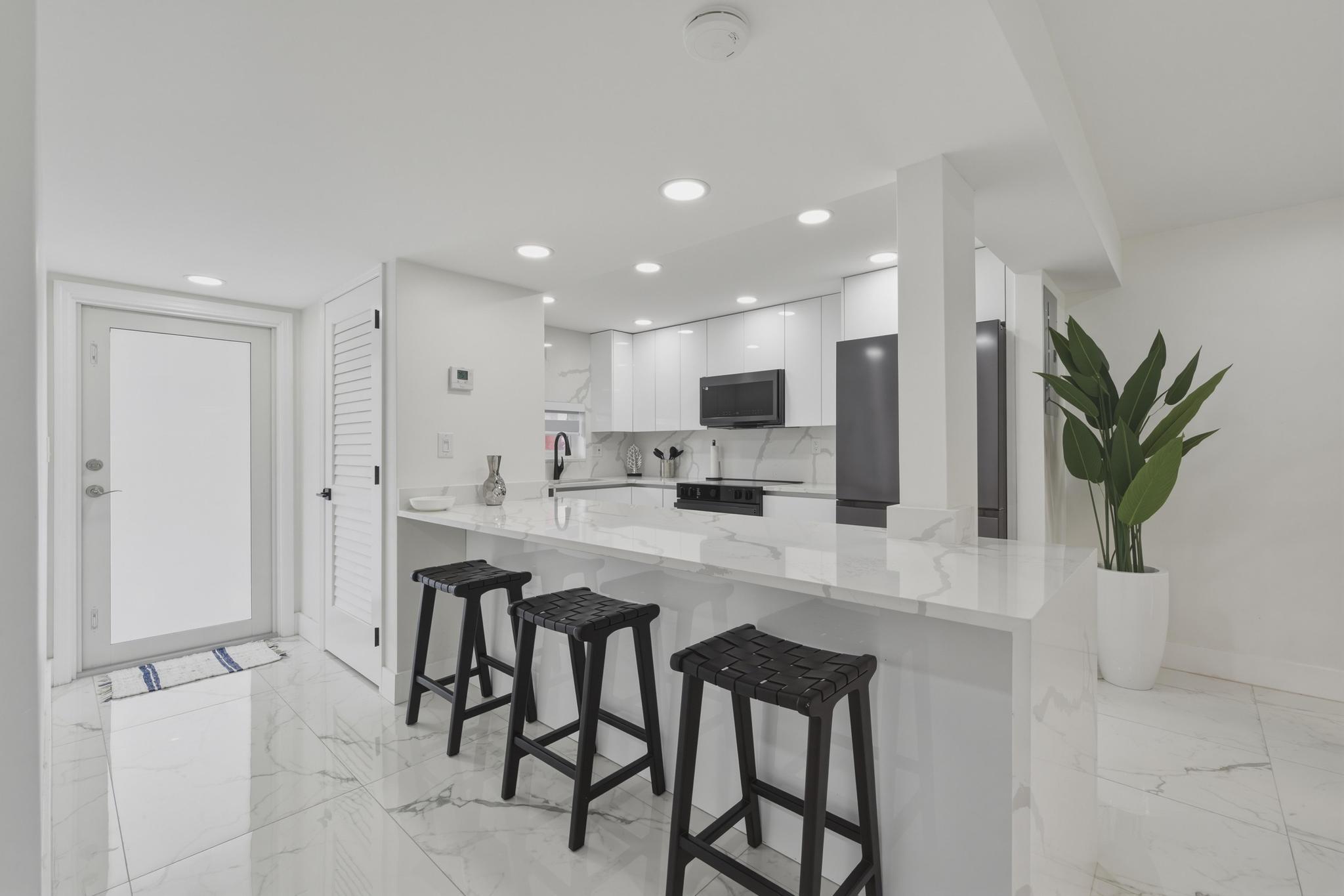 Foto de propiedad en 9523 N Hollybrook Lake Drive 103, Pembroke Pines, FL 33025 Pembroke Pines con MLS# 