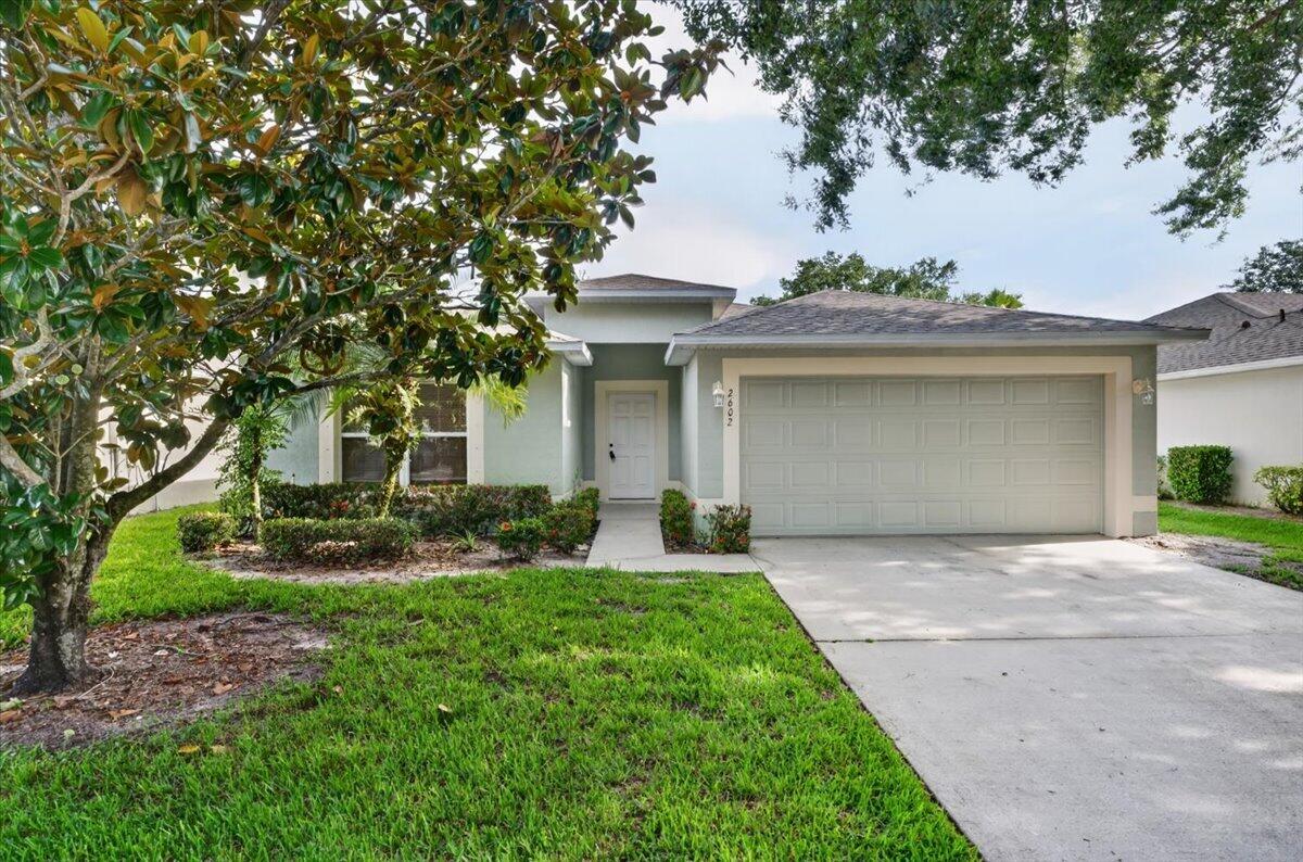 Foto de propiedad en 2602 SW 12th Sq Square SW, Vero Beach, FL 32968 Vero Beach con MLS# 