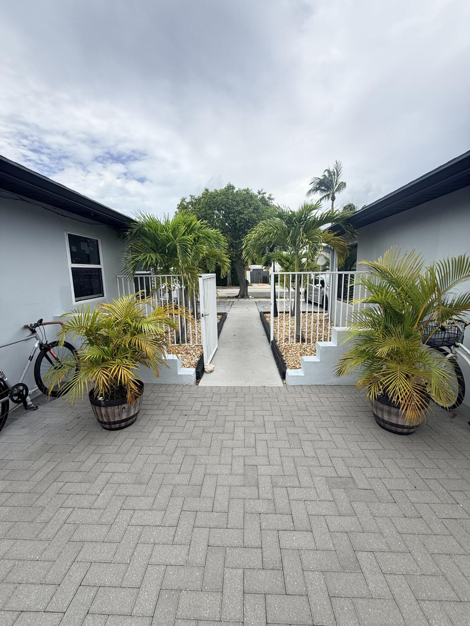 Courtyard Entry