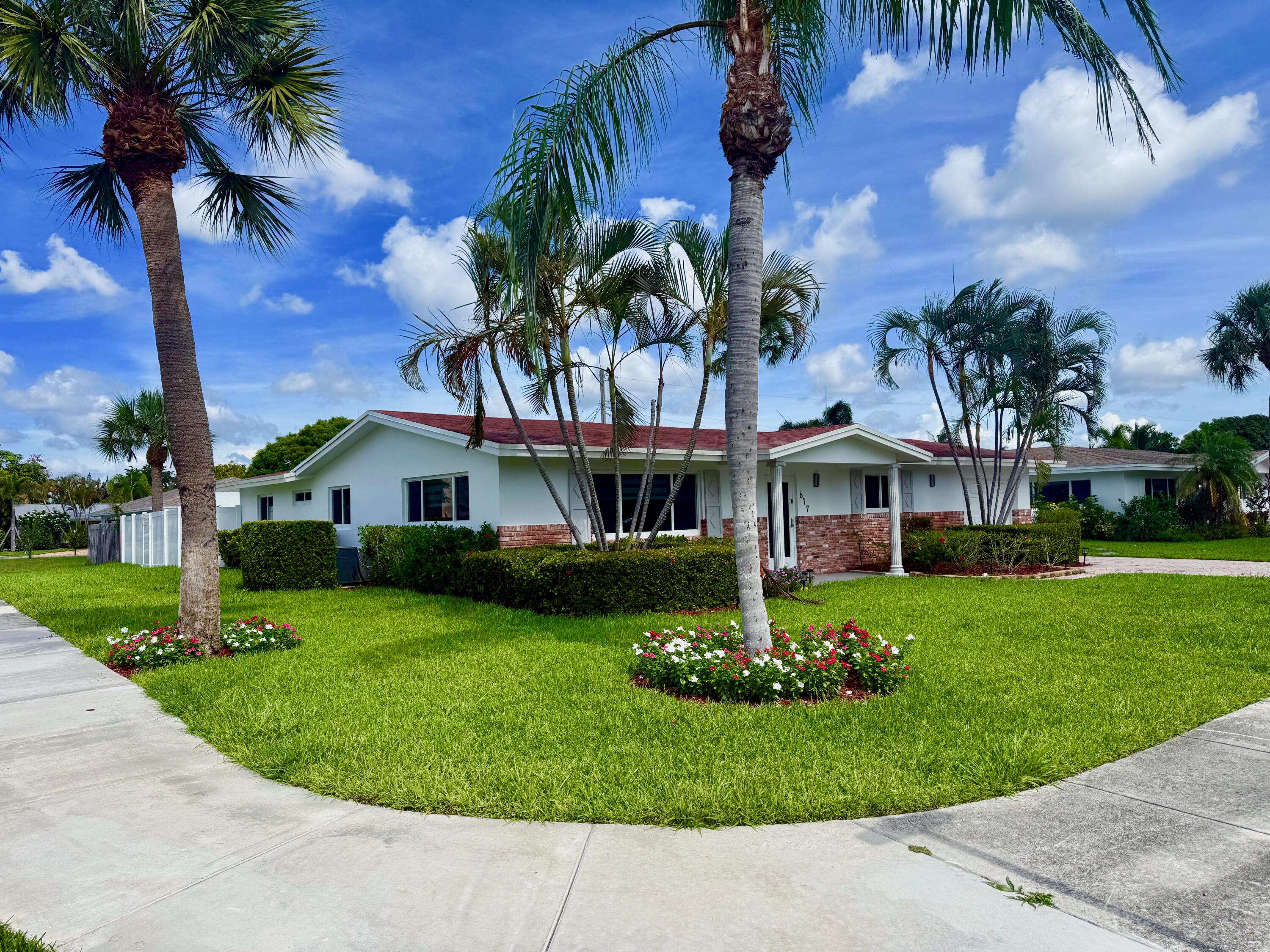 Foto de propiedad en 617 SE 8th Avenue, Deerfield Beach, FL 33441 Deerfield Beach con MLS# 