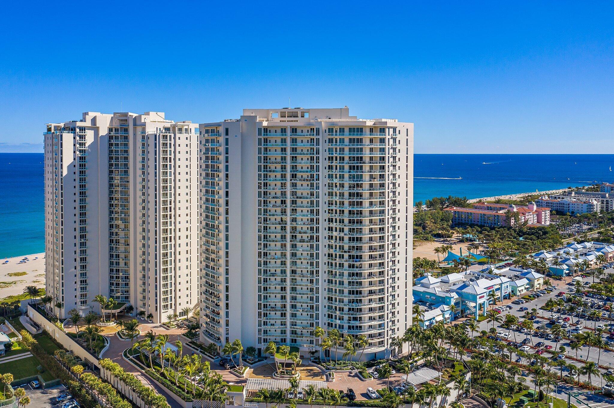 Foto de propiedad en 2700 N Ocean Drive Ph-1b, Singer Island, FL 33404 Singer Island con MLS# 