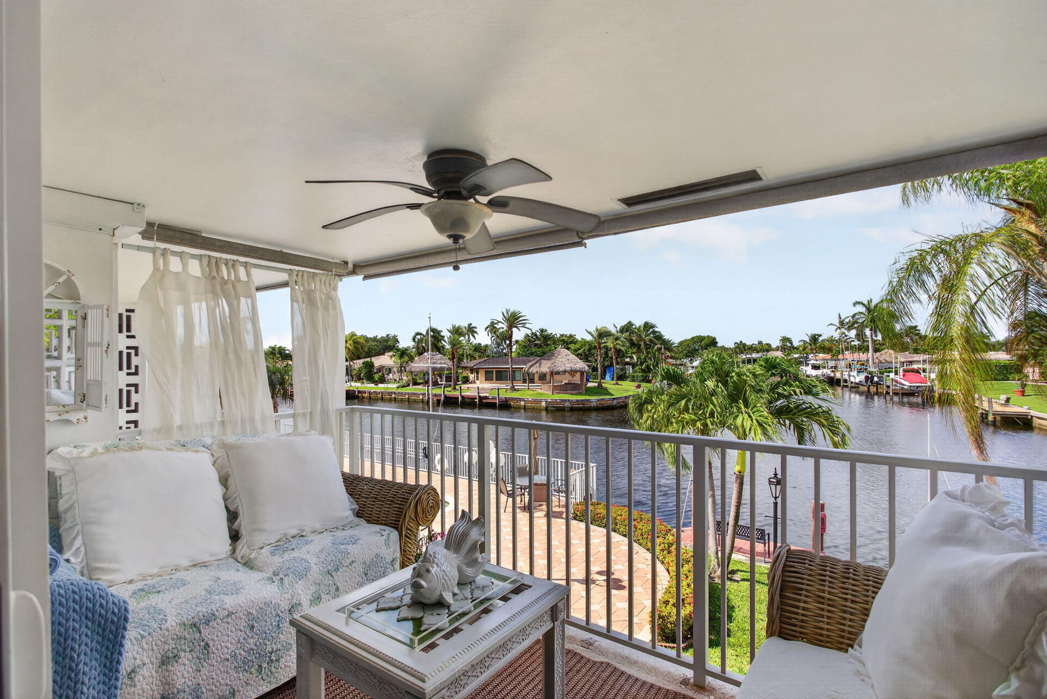 Foto de propiedad en 800 Pine Drive 13, Pompano Beach, FL 33060 Pompano Beach con MLS# 