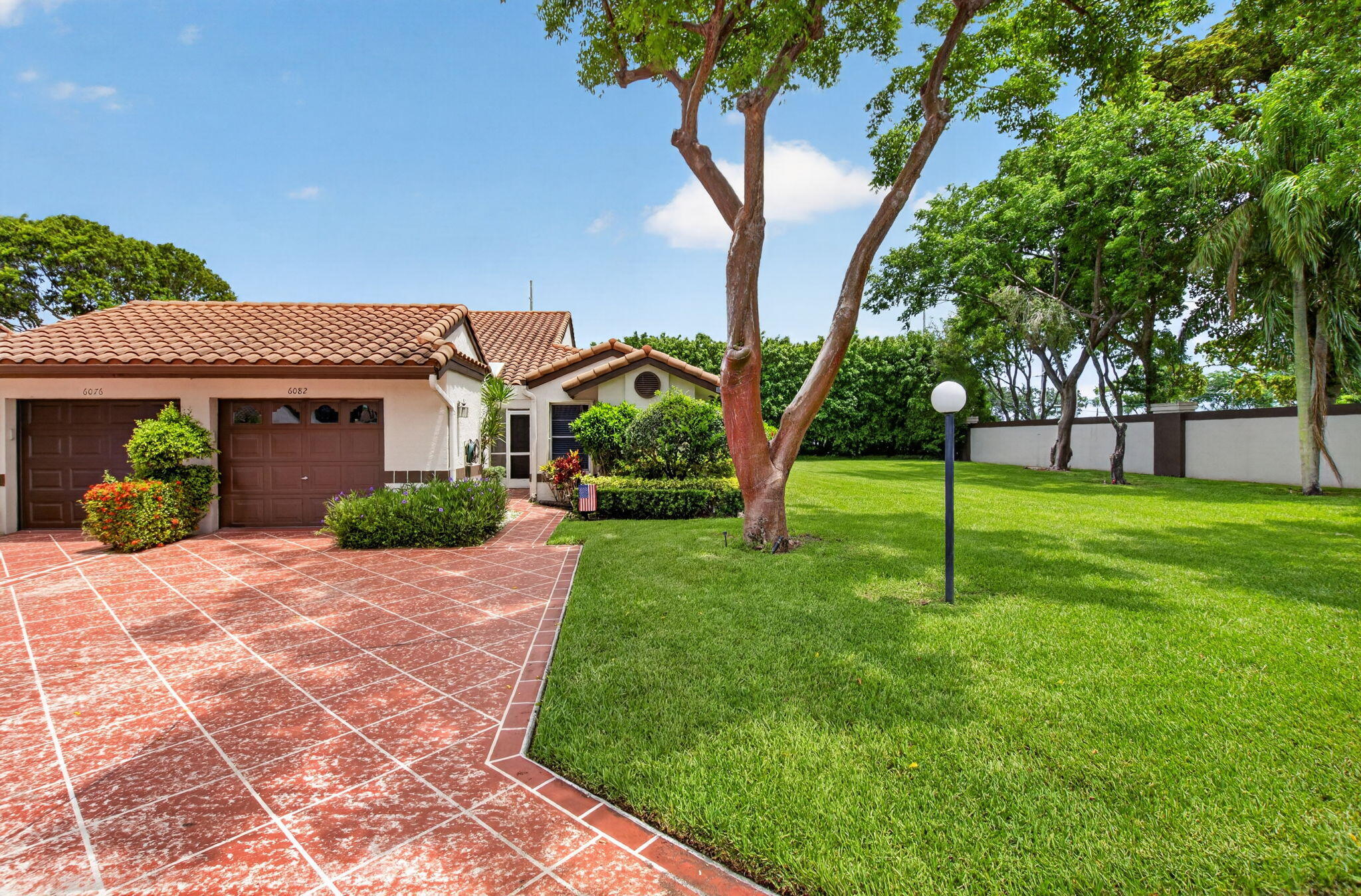 Foto de propiedad en 6082 Waldwick Circle, Delray Beach, FL 33484 Delray Beach con MLS# 