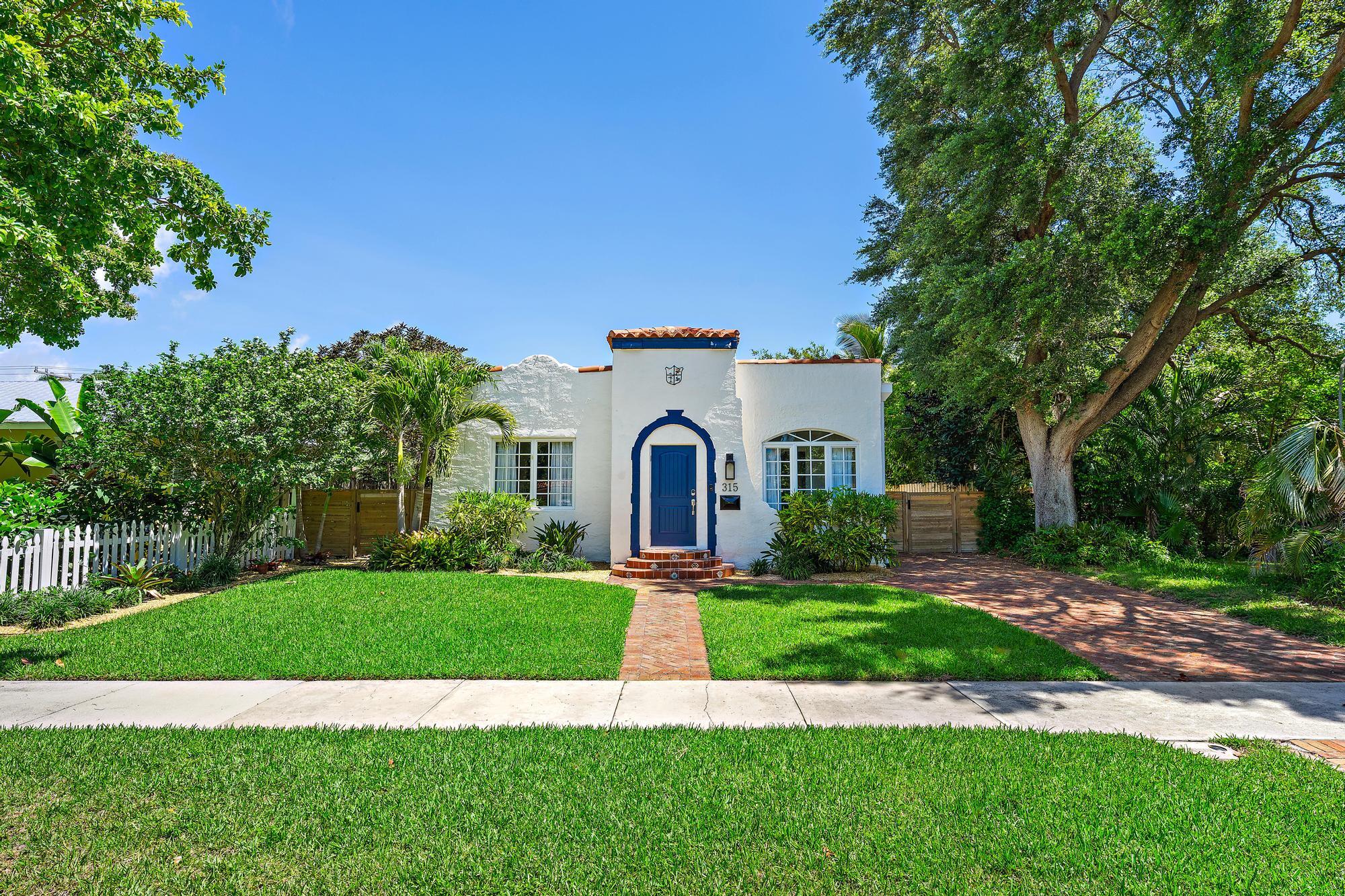 Vendido 315 Hawthorne Drive, Lake Park, FL 33403, Lake Park, FL 33403
