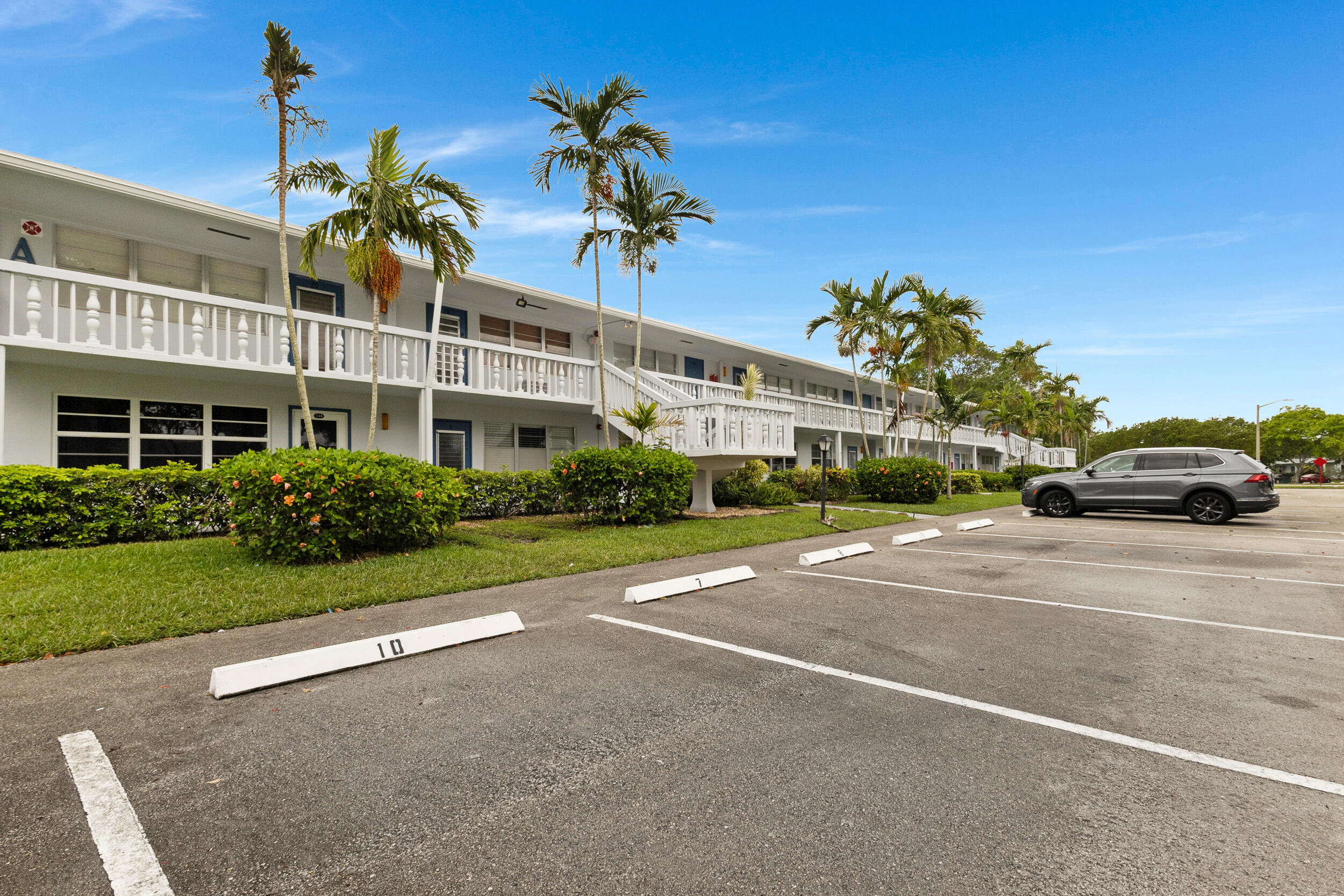 Foto de propiedad en 18 Prescott A, Deerfield Beach, FL 33442 Deerfield Beach con MLS# 